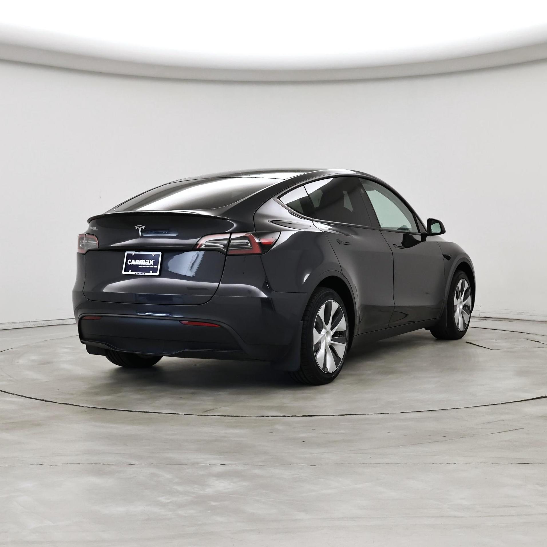 Thumbnail: 2024 Tesla Model Y - 8