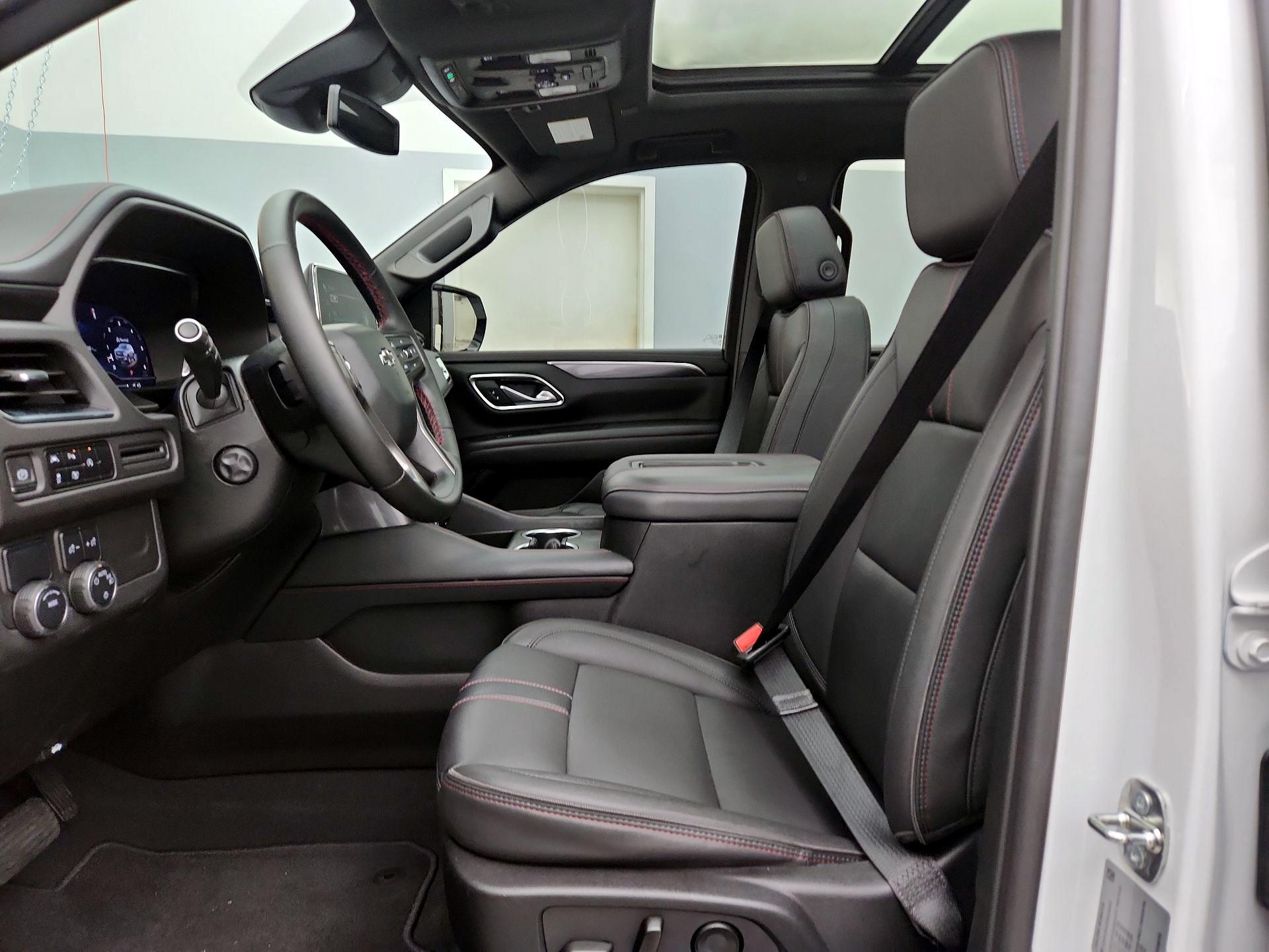 Thumbnail: 2024 Chevrolet Tahoe - 11