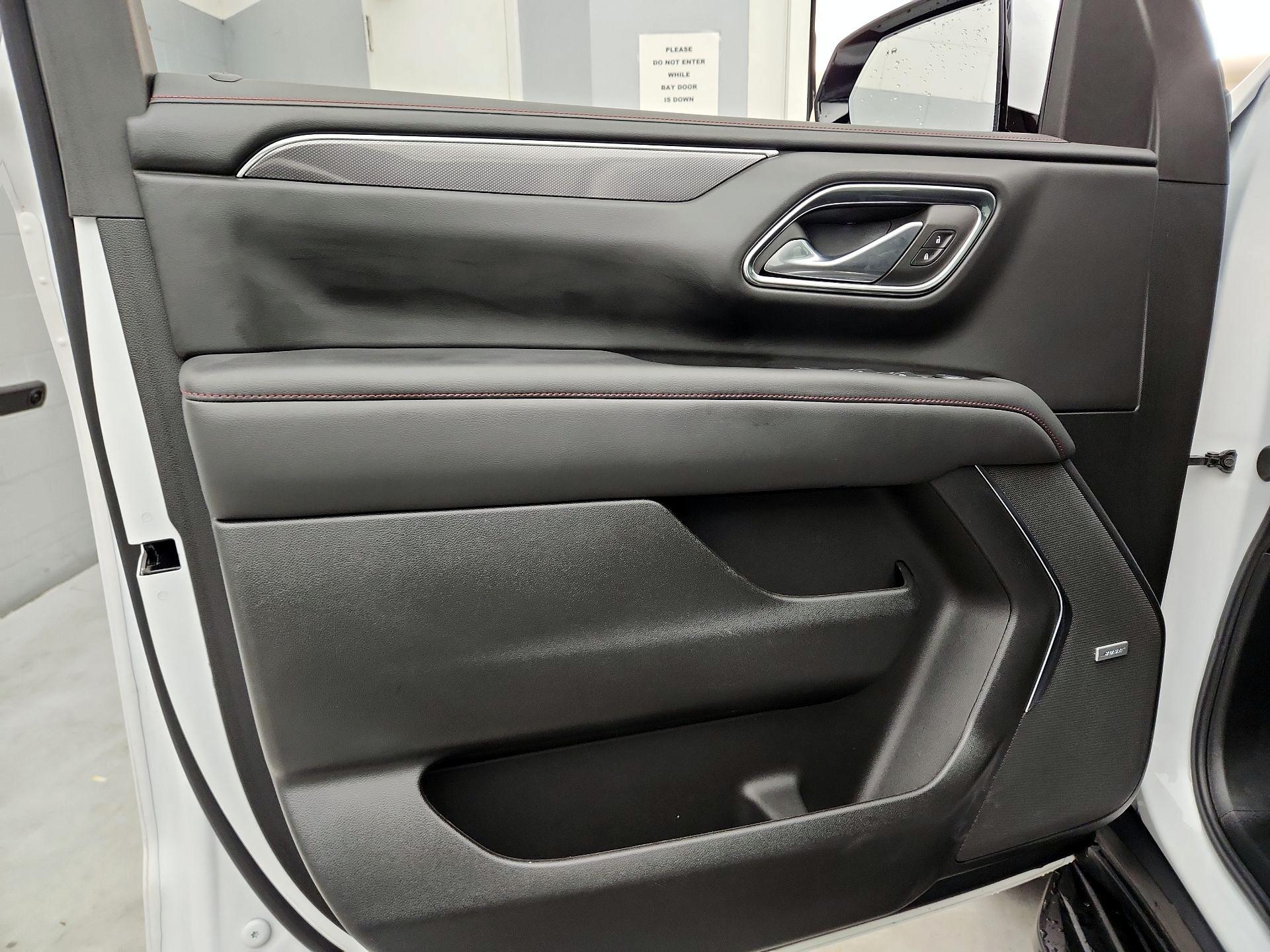 Thumbnail: 2024 Chevrolet Tahoe - 12