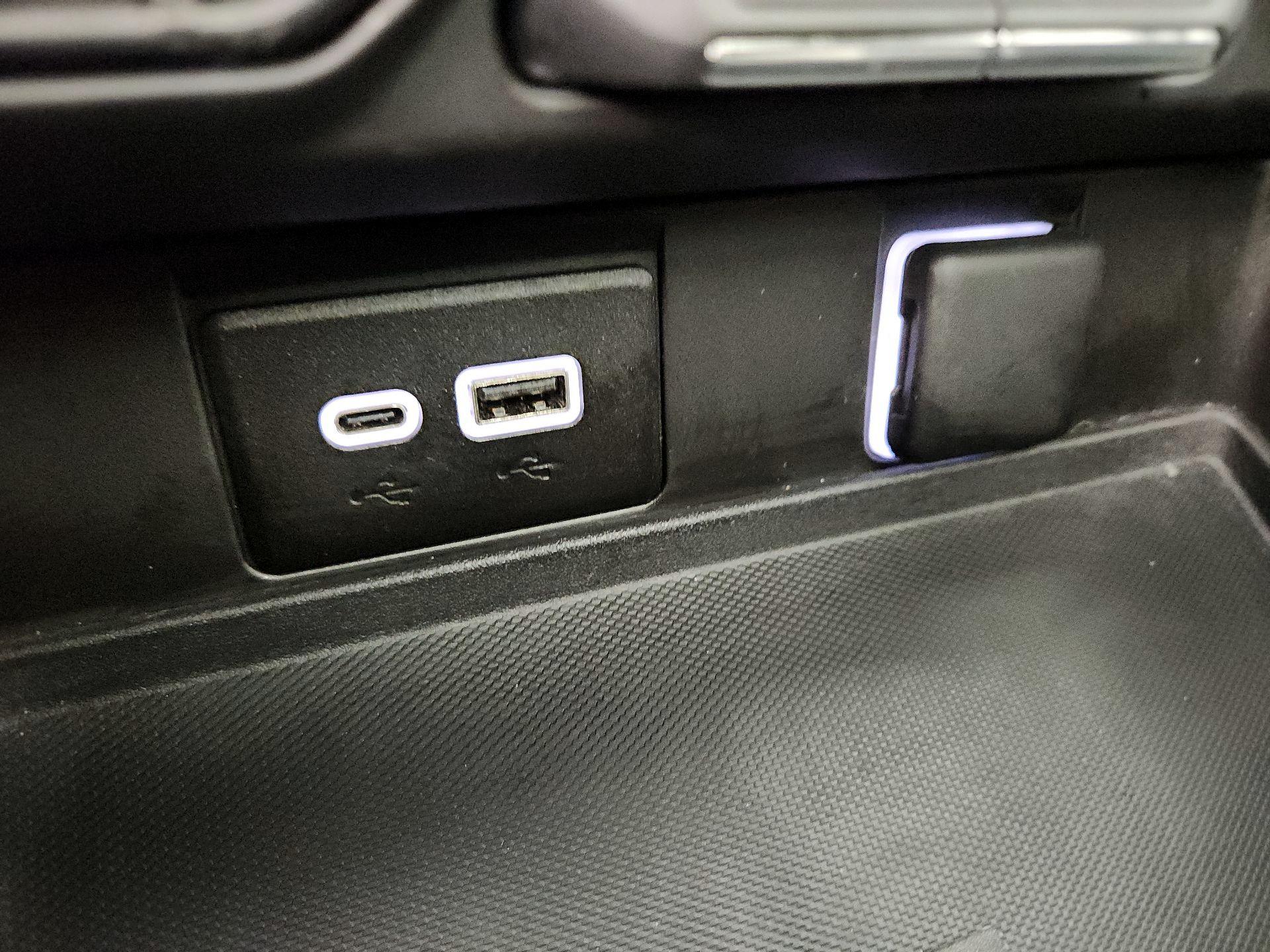 Thumbnail: 2024 Chevrolet Tahoe - 19