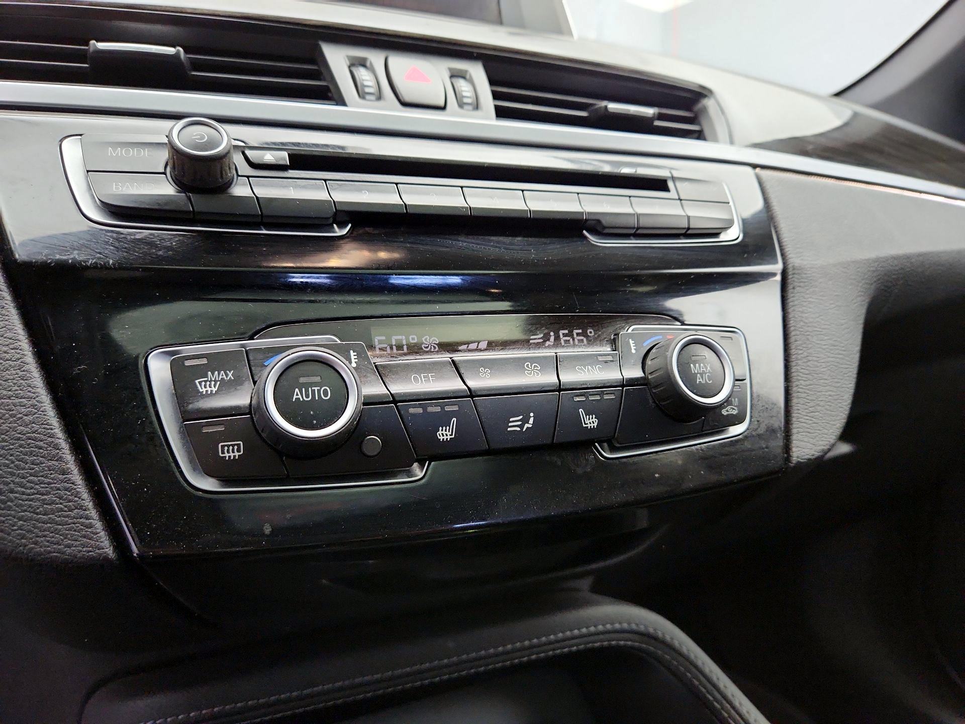 Thumbnail: 2017 BMW X1 - 17