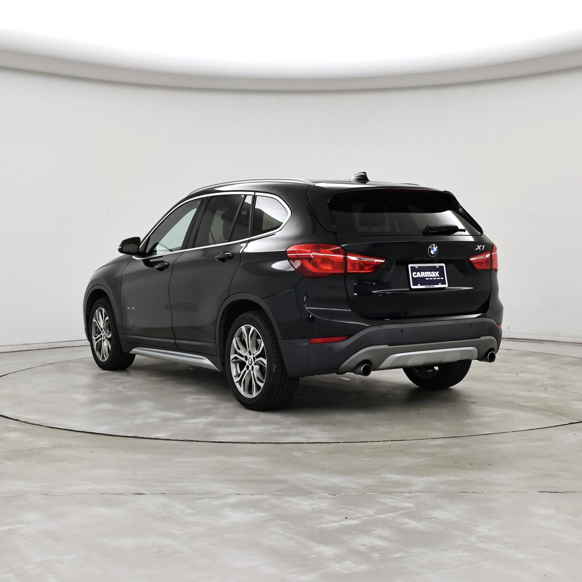 Thumbnail: 2017 BMW X1 - 2