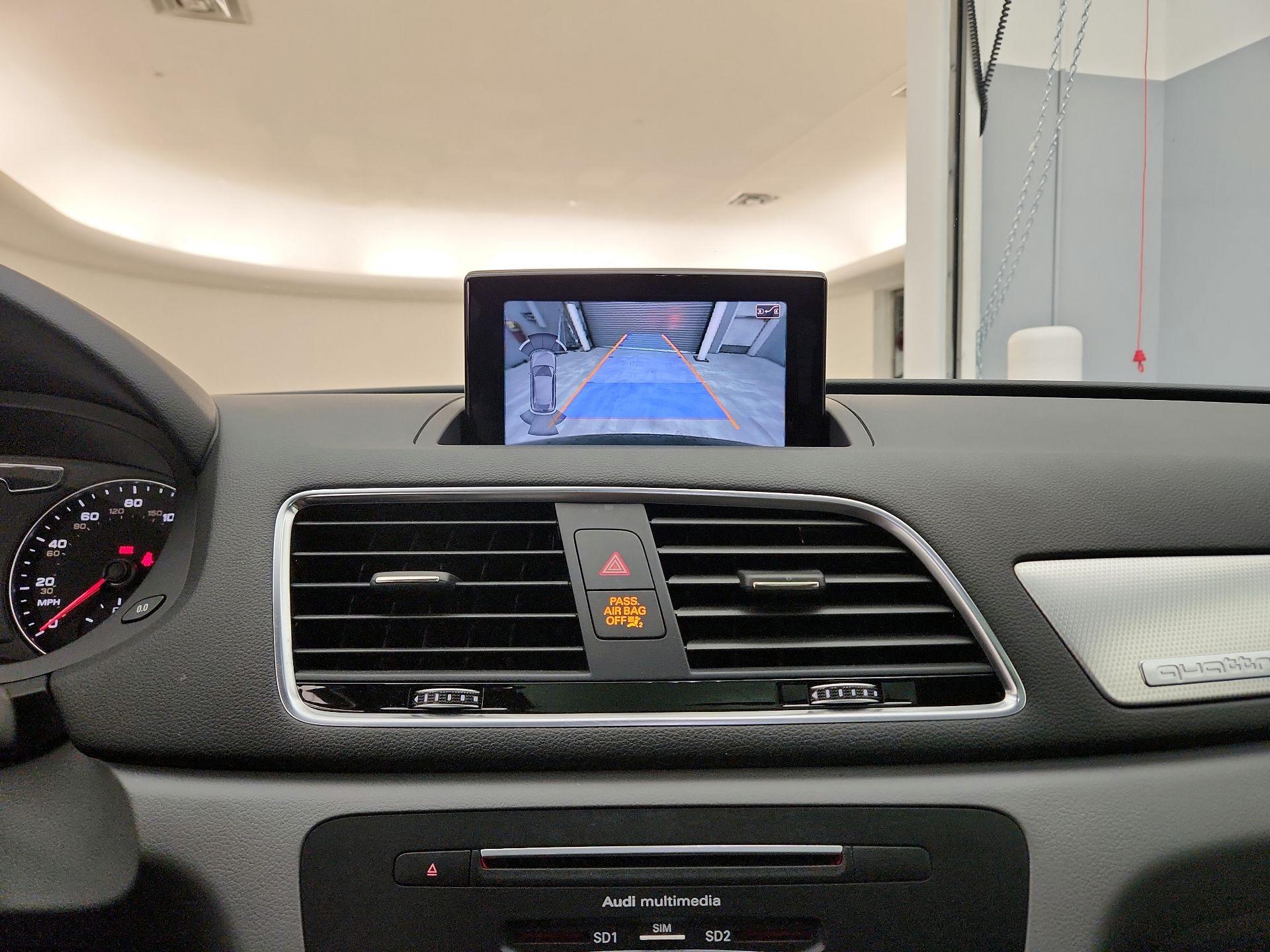 Thumbnail: 2016 Audi Q3 - 15