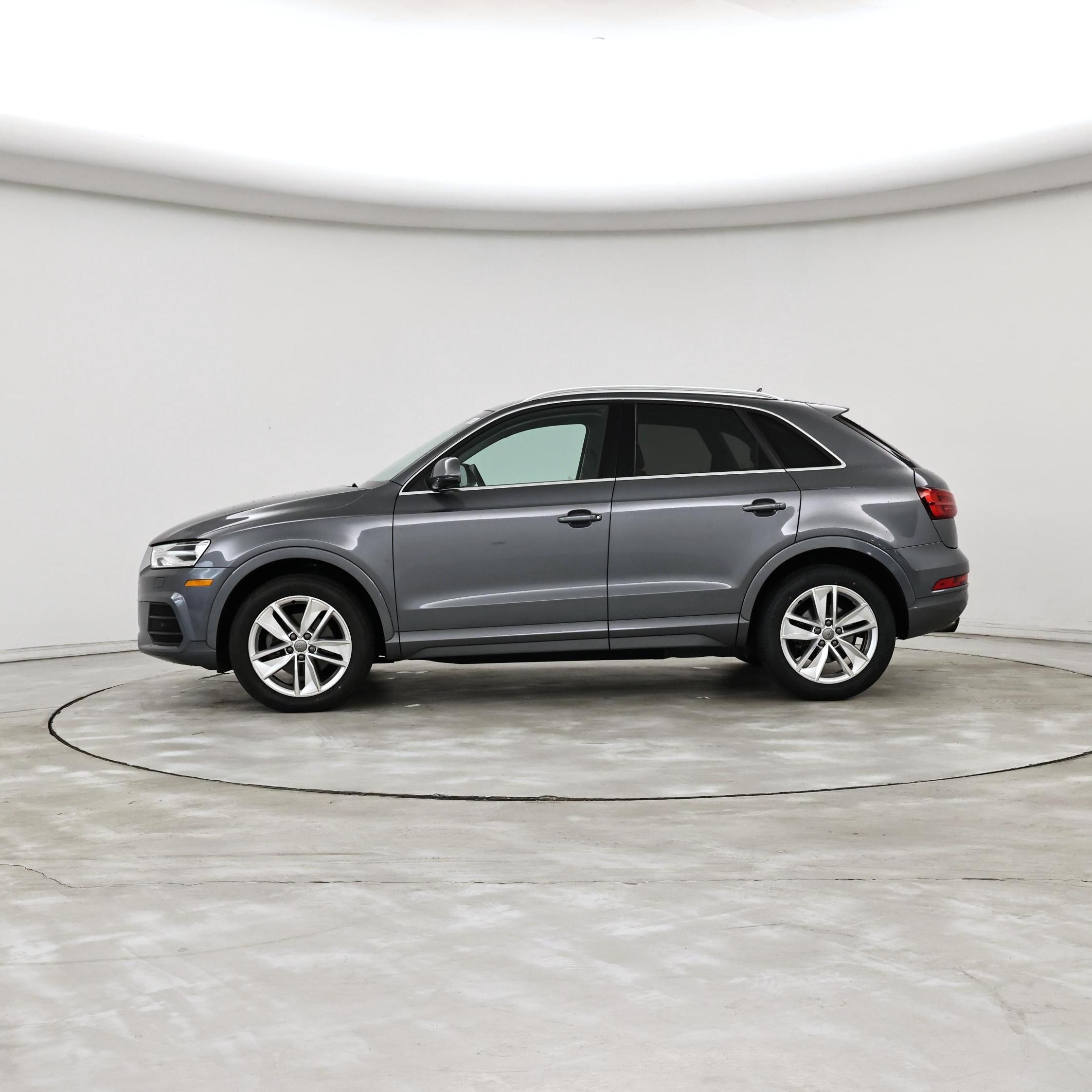 Thumbnail: 2016 Audi Q3 - 3