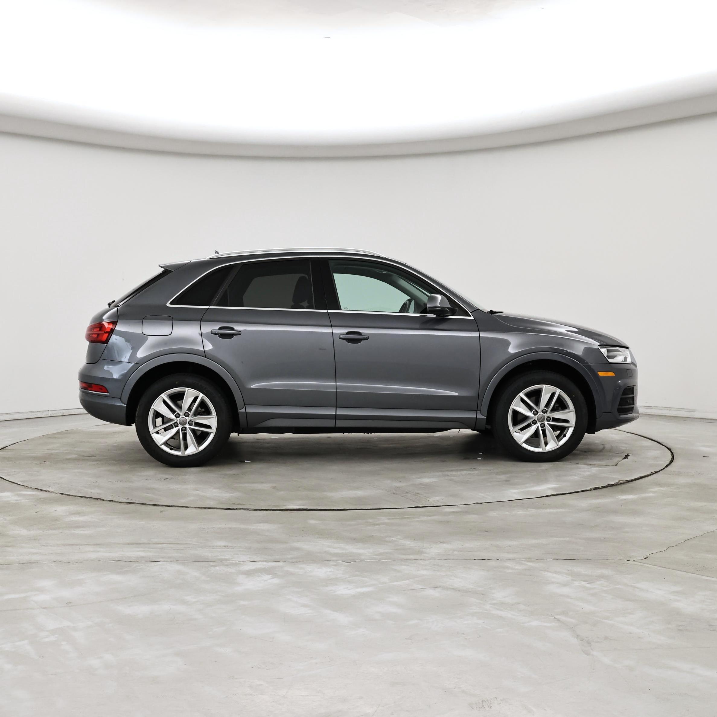 Thumbnail: 2016 Audi Q3 - 7
