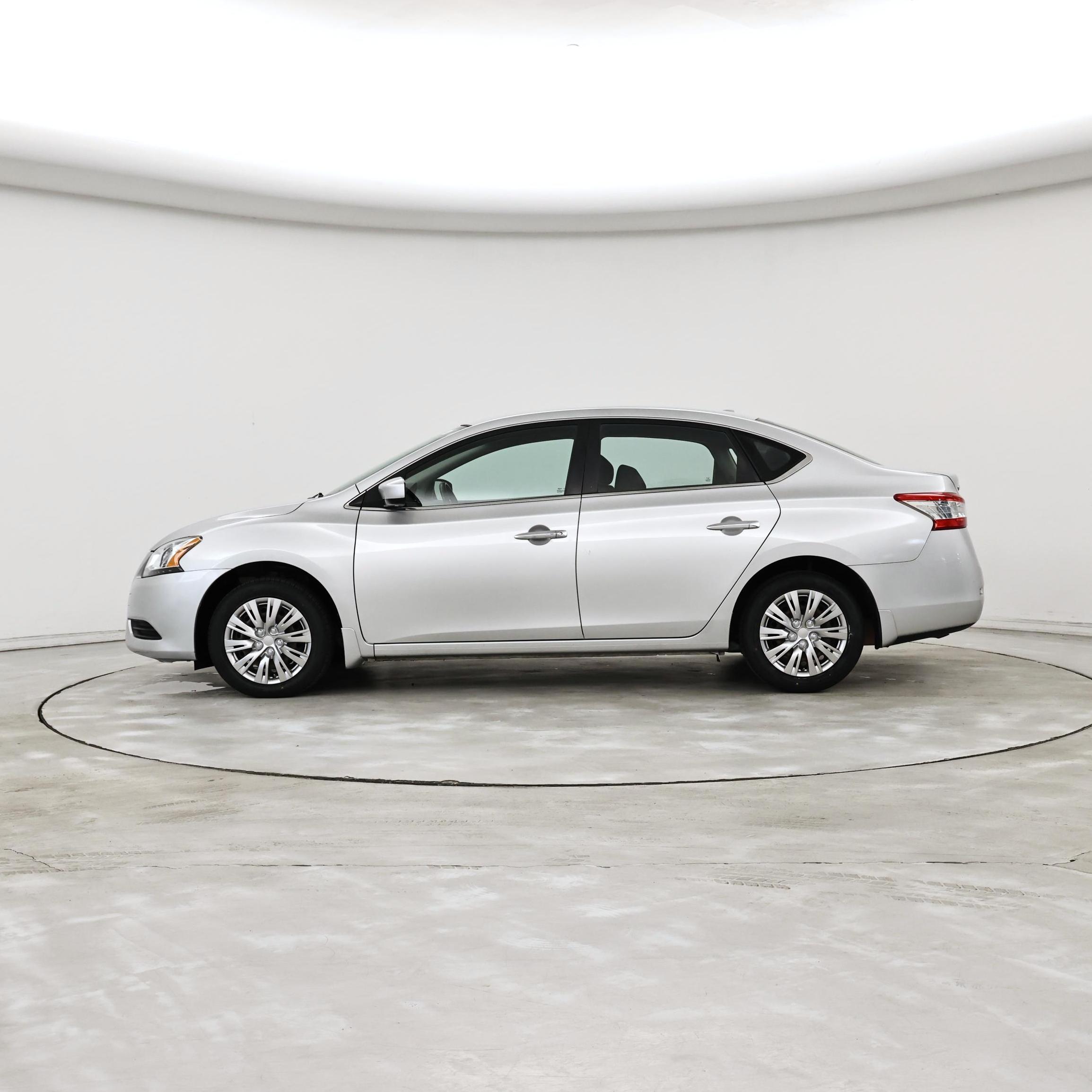 Thumbnail: 2015 Nissan Sentra - 3