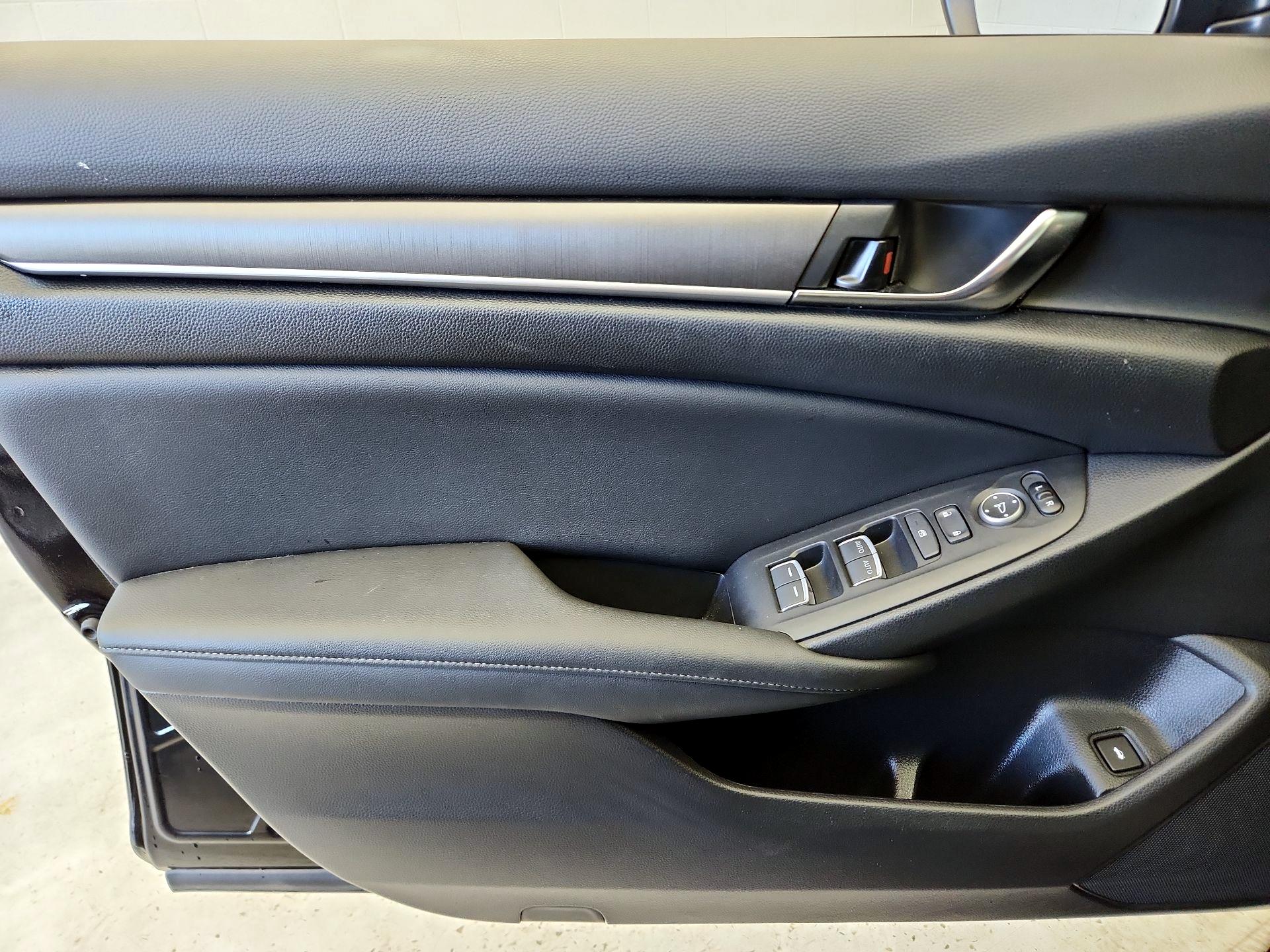 Thumbnail: 2021 Honda Accord - 12