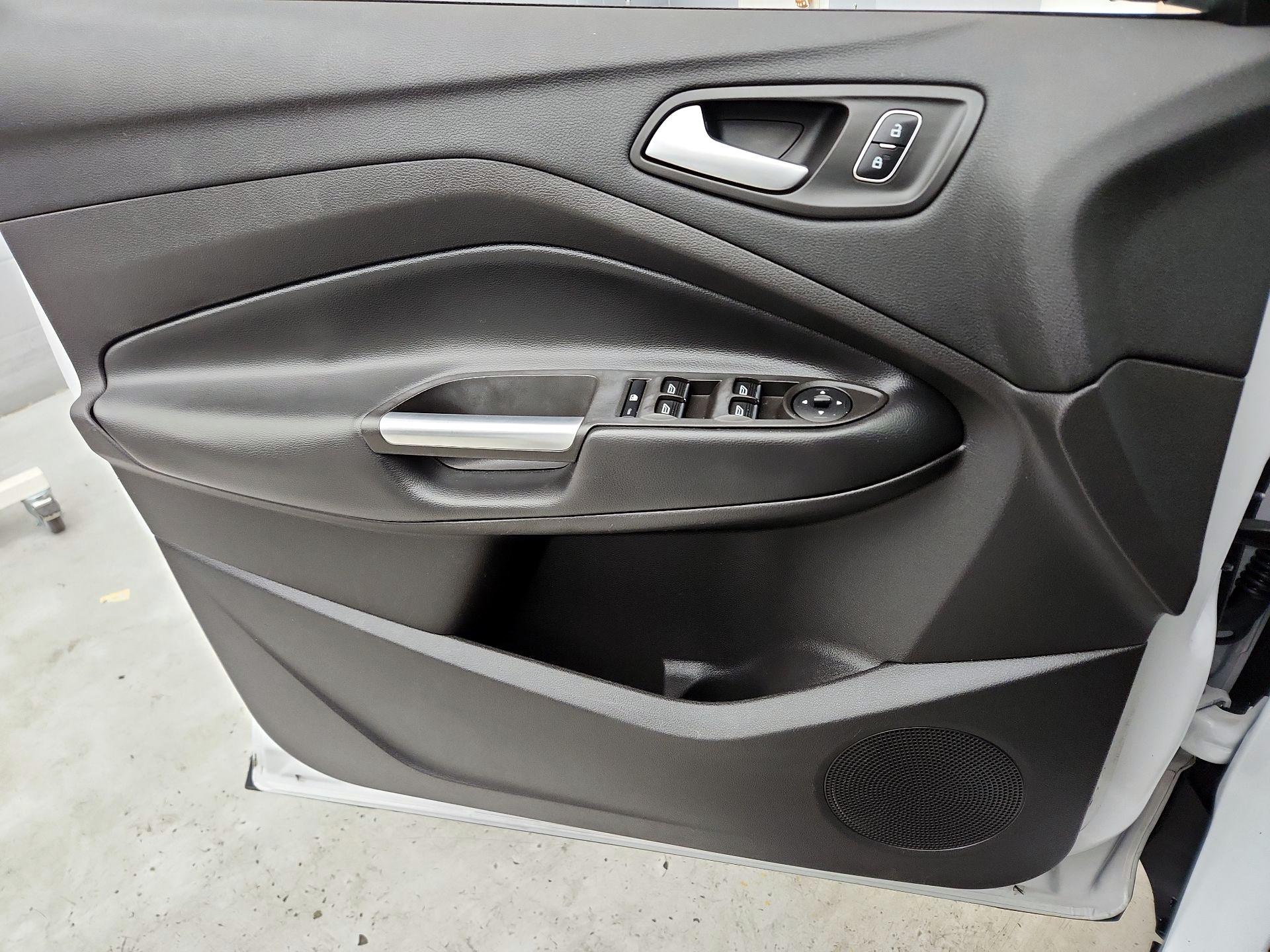 Thumbnail: 2019 Ford Escape - 12