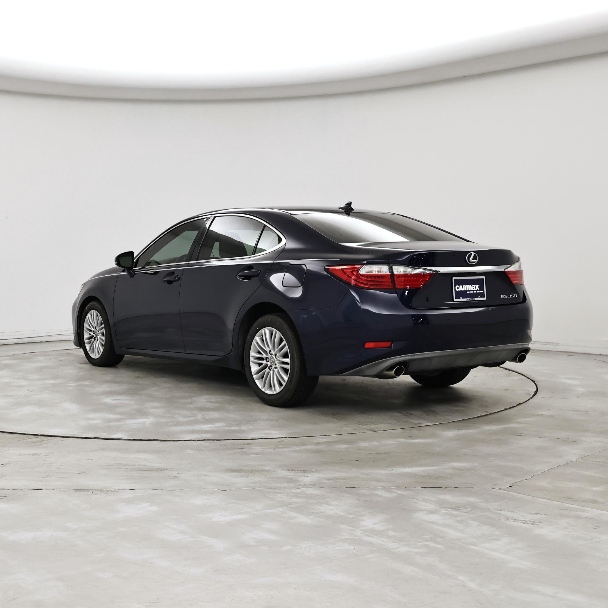 Thumbnail: 2014 Lexus ES - 2