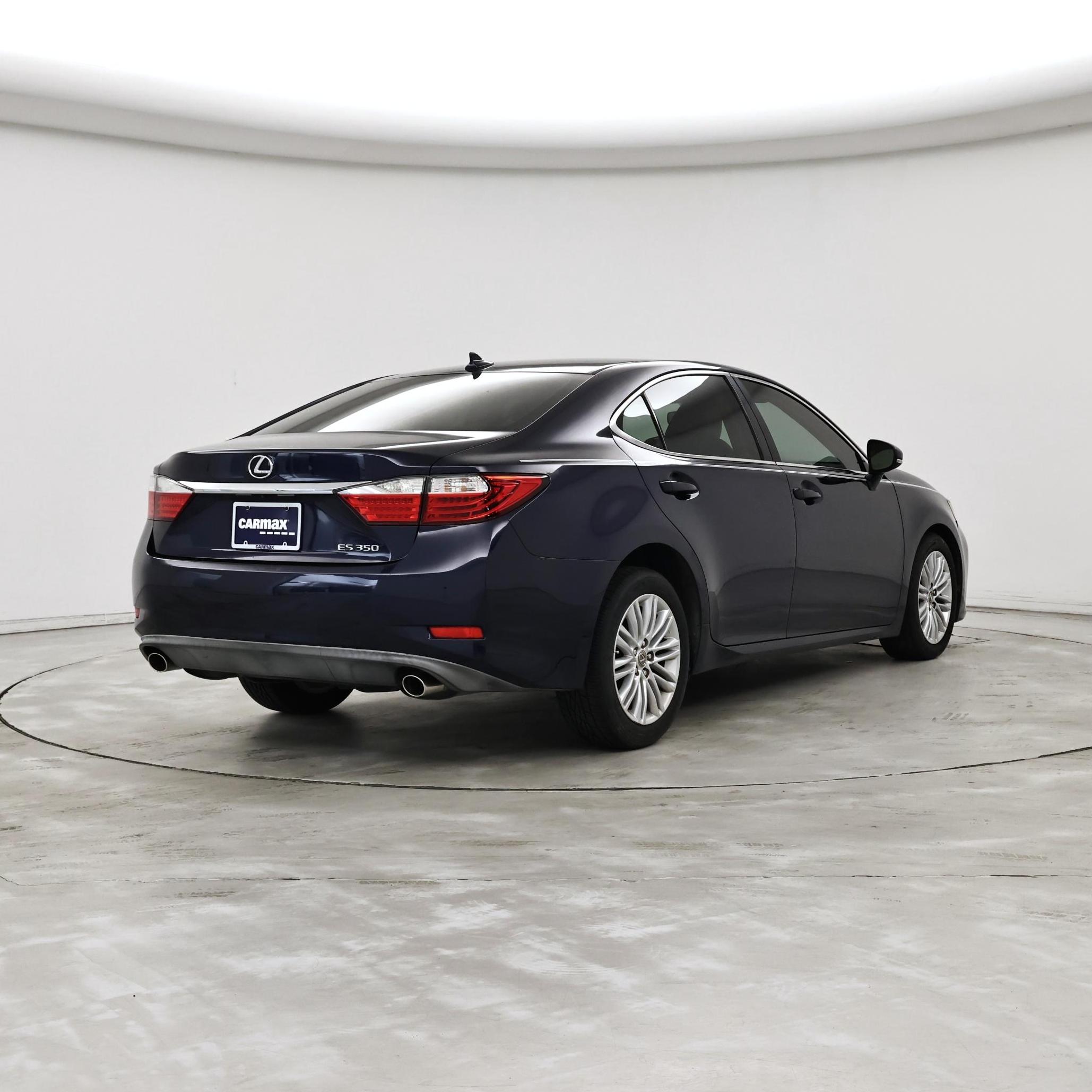 Thumbnail: 2014 Lexus ES - 8