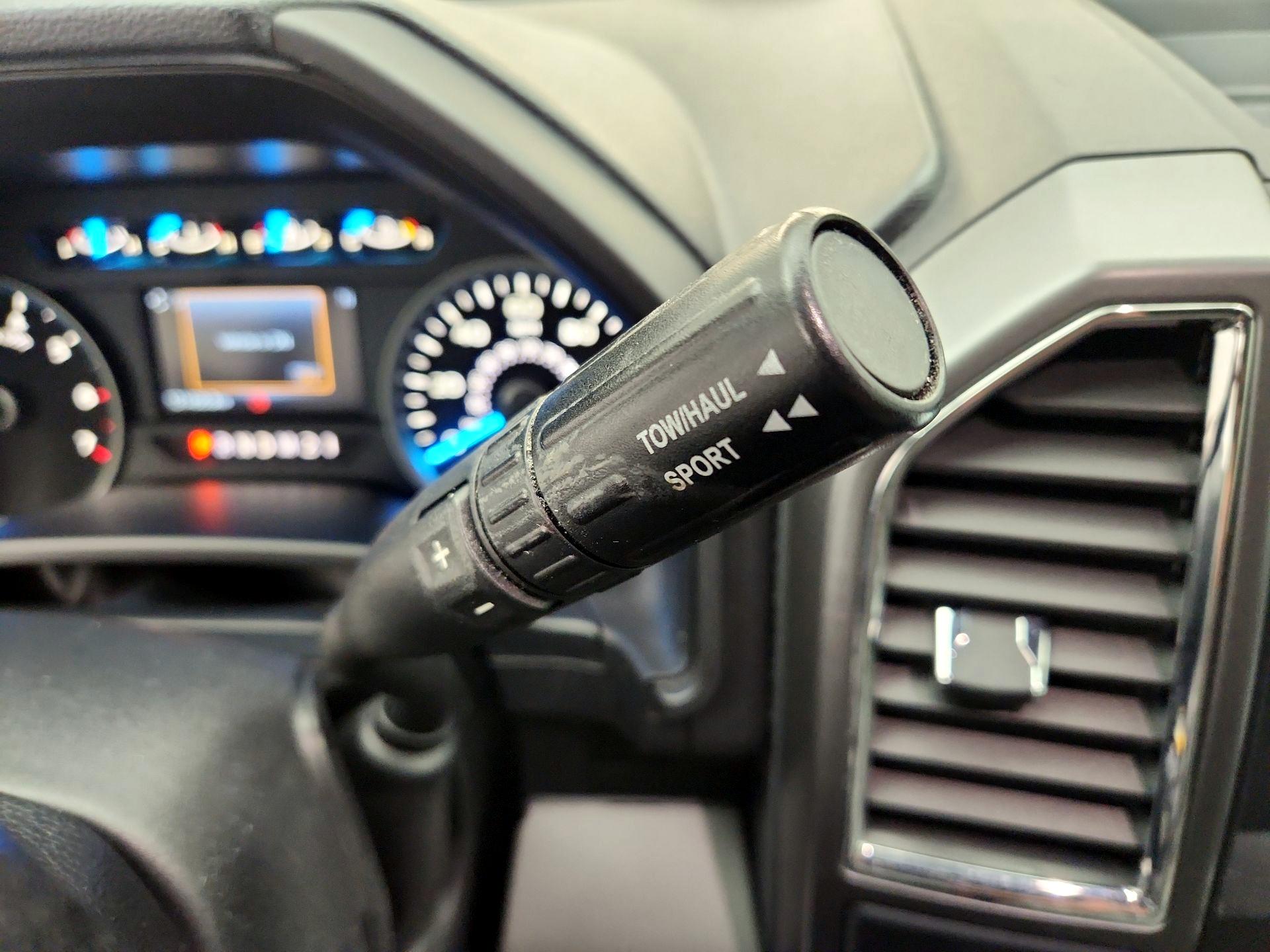 Thumbnail: 2017 Ford F-150 - 18