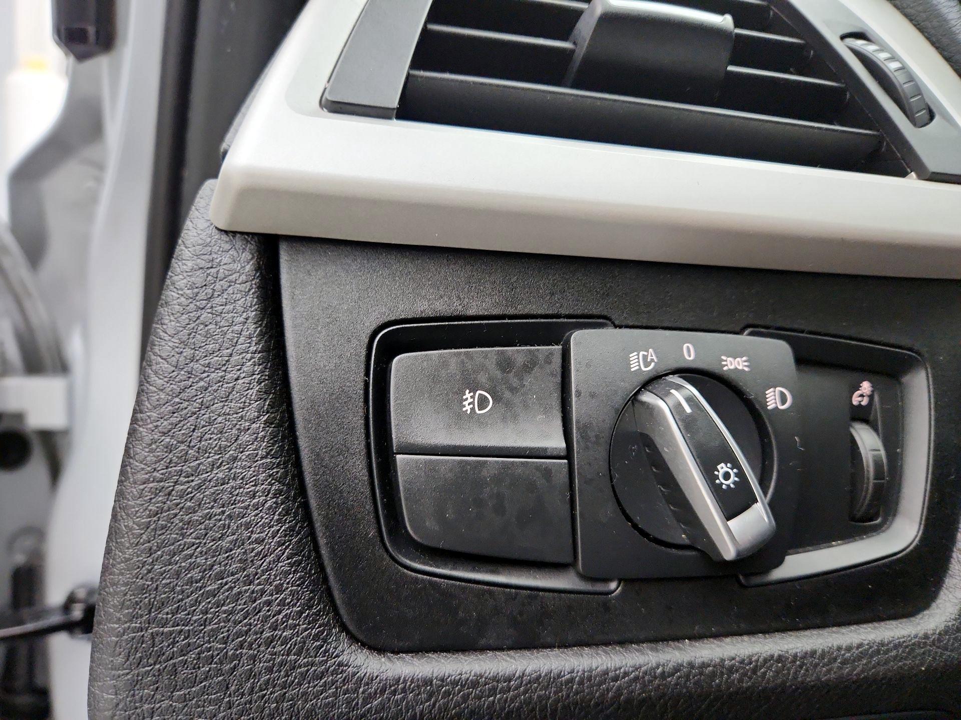 Thumbnail: 2018 BMW 3 Series - 13