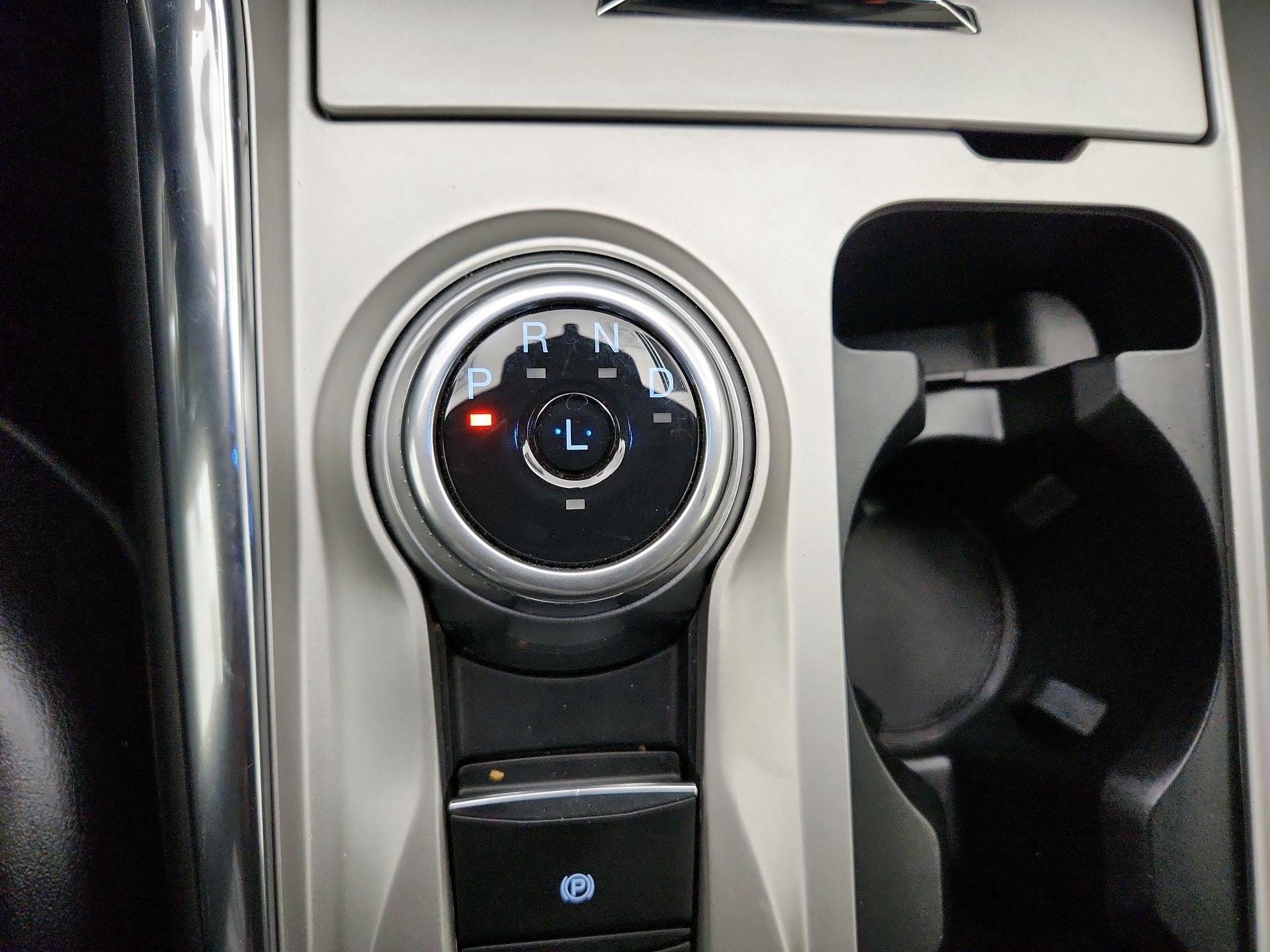 Thumbnail: 2022 Ford Explorer - 18