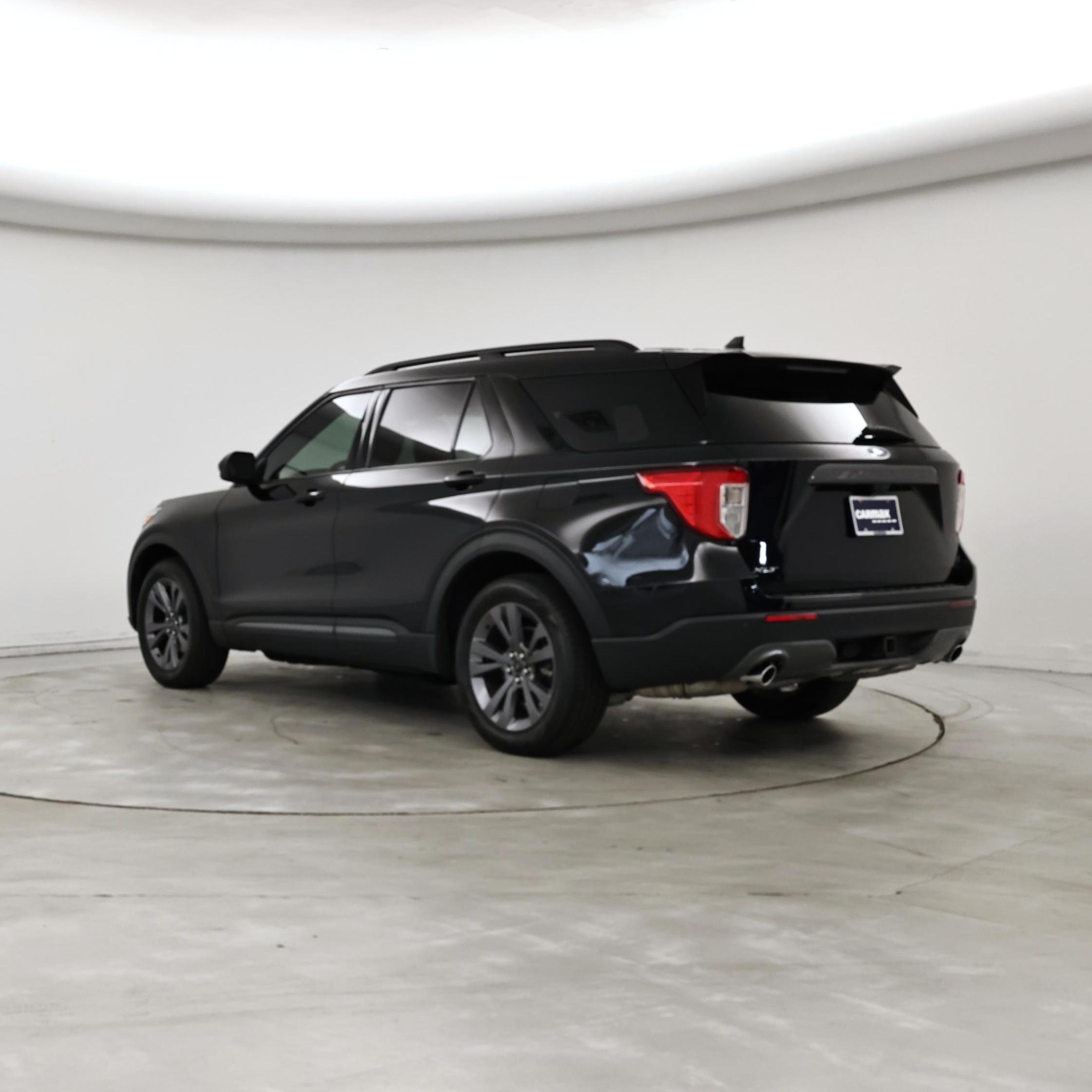 Thumbnail: 2022 Ford Explorer - 2