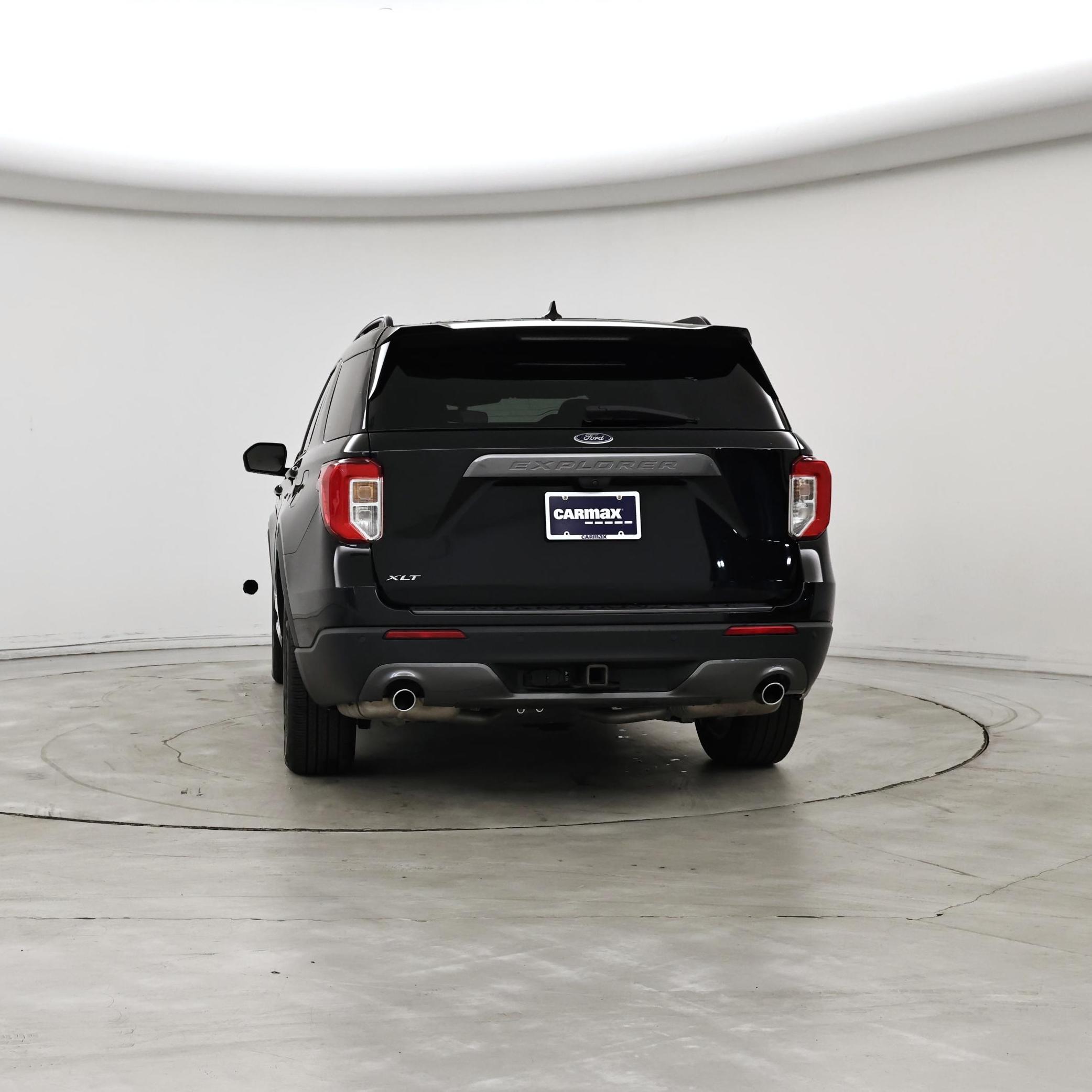 Thumbnail: 2022 Ford Explorer - 6