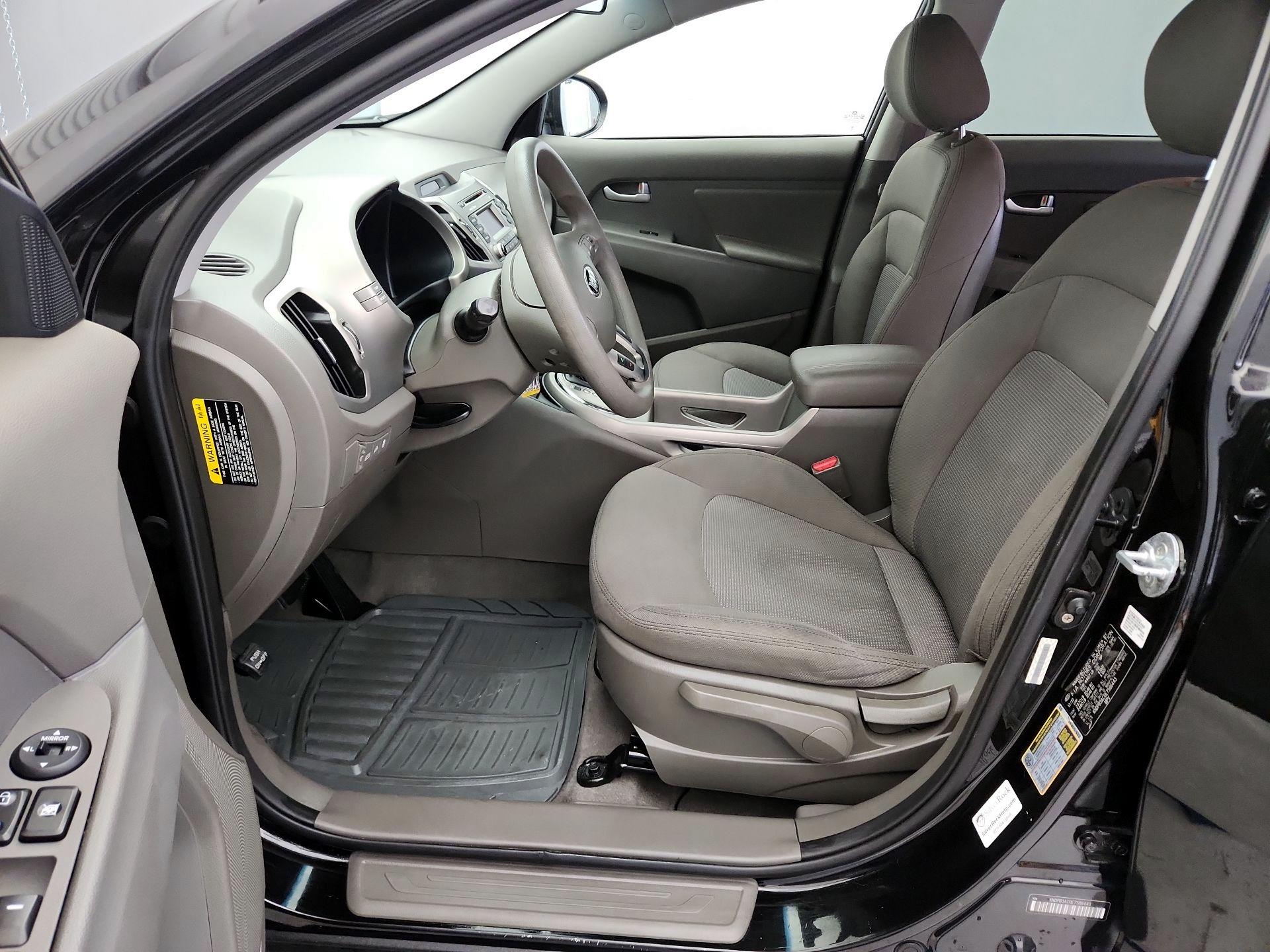 Thumbnail: 2014 Kia Sportage - 11