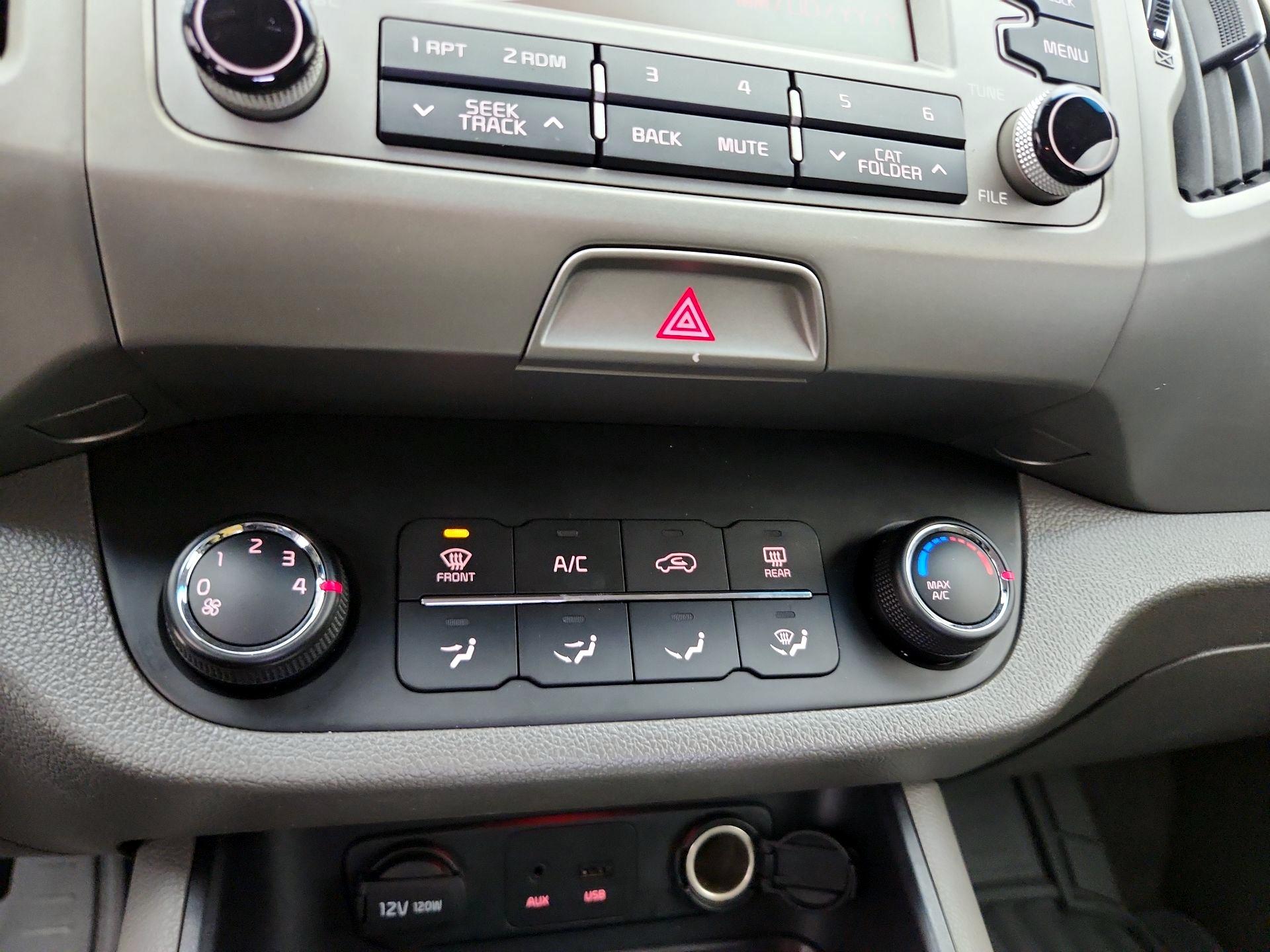 Thumbnail: 2014 Kia Sportage - 15