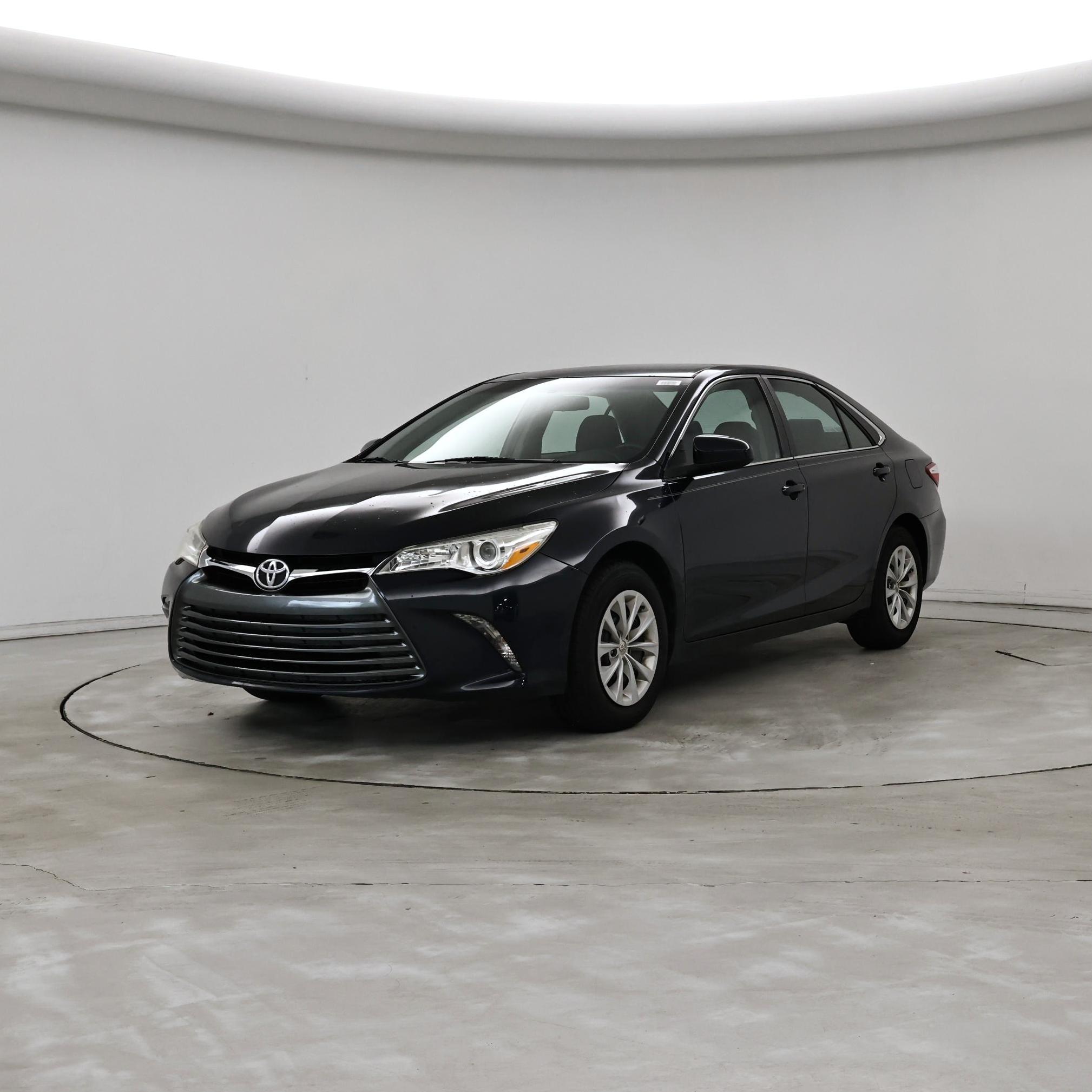 Thumbnail: 2017 Toyota Camry - 4