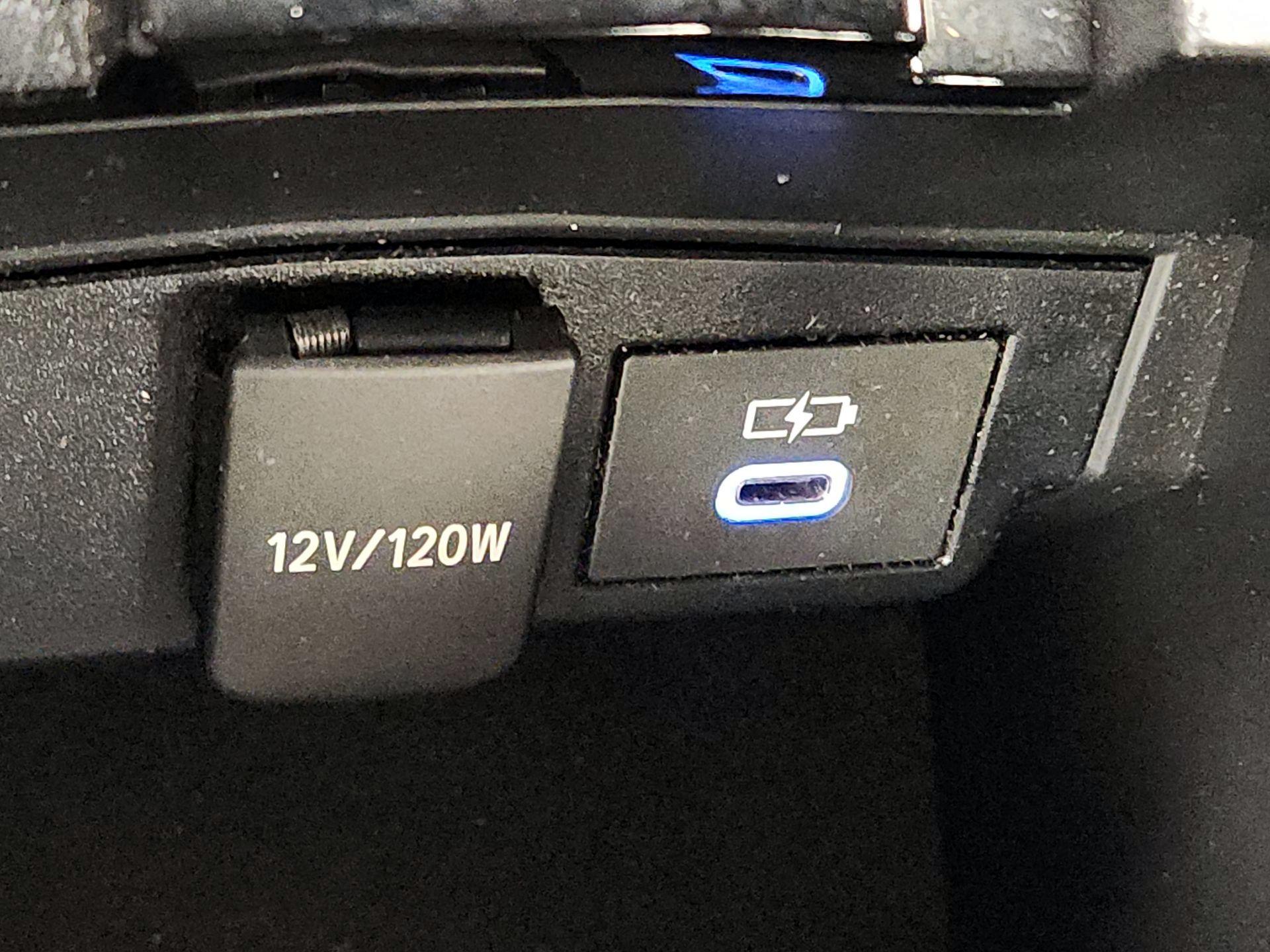 Thumbnail: 2022 Toyota Corolla - 18