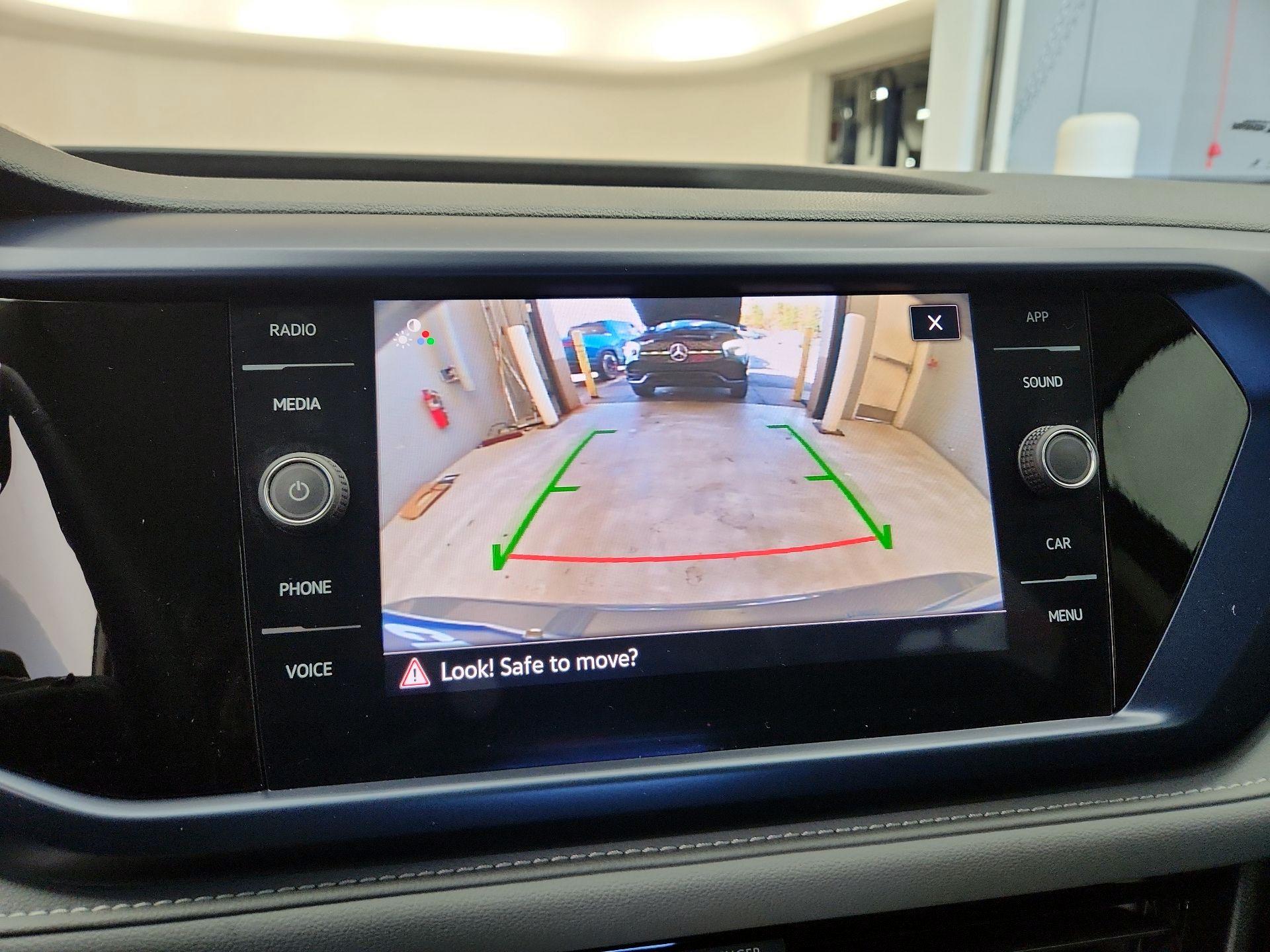 Thumbnail: 2024 Volkswagen Taos - 14