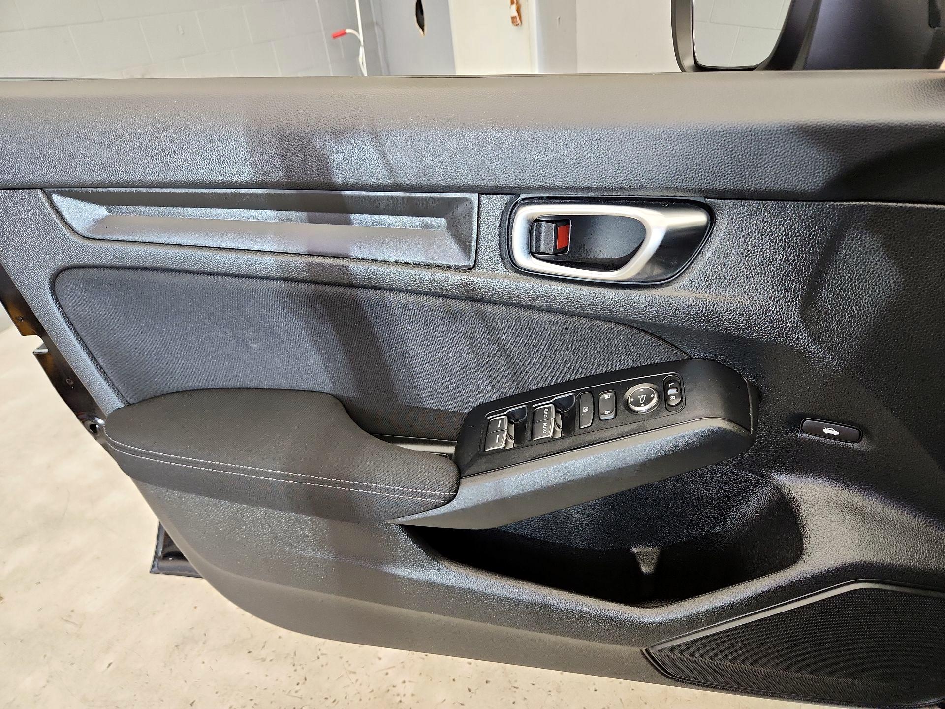 Thumbnail: 2025 Honda Civic - 12