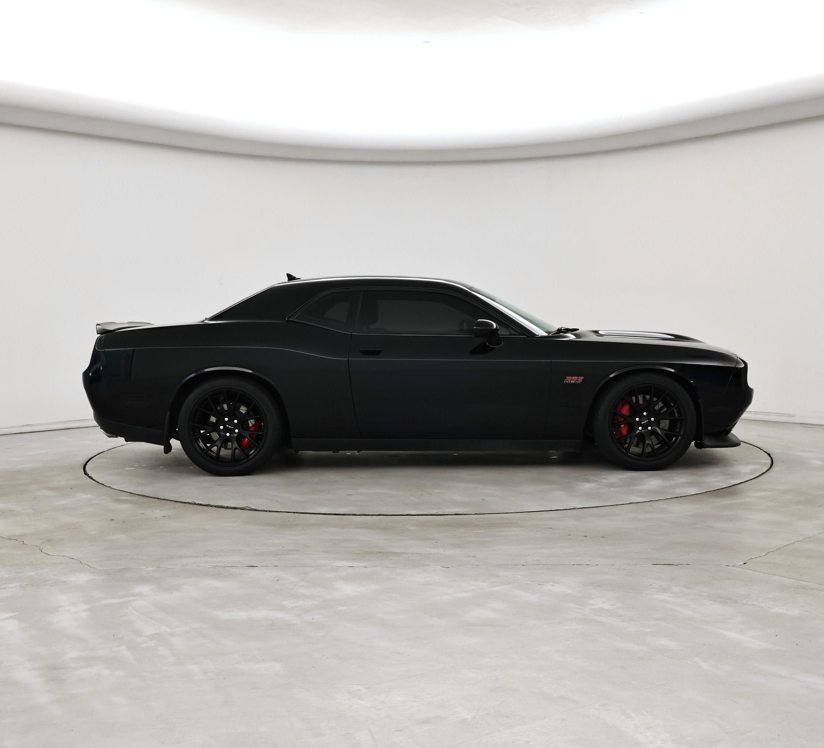 Thumbnail: 2017 Dodge Challenger - 7