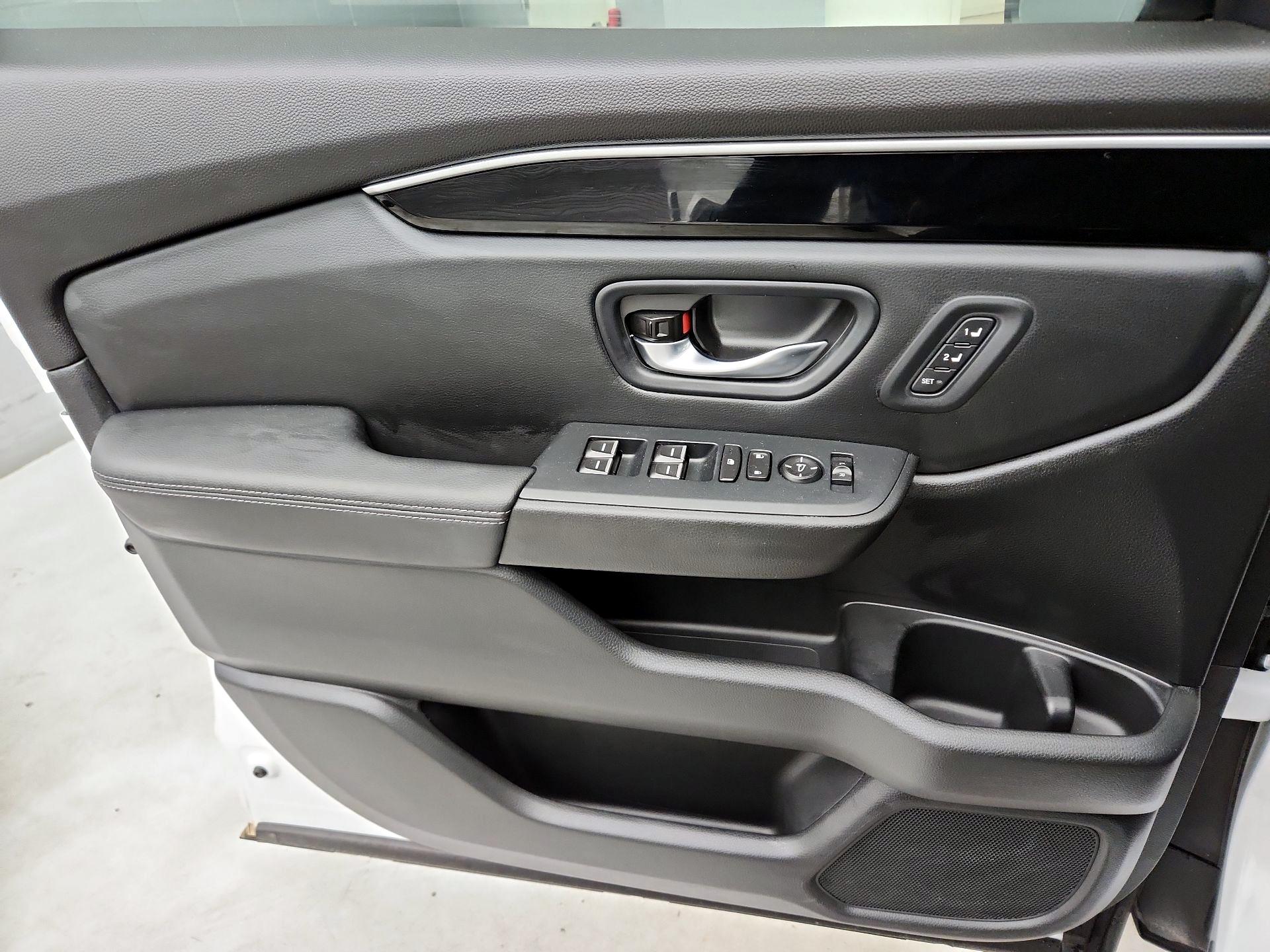 Thumbnail: 2025 Honda Pilot - 12