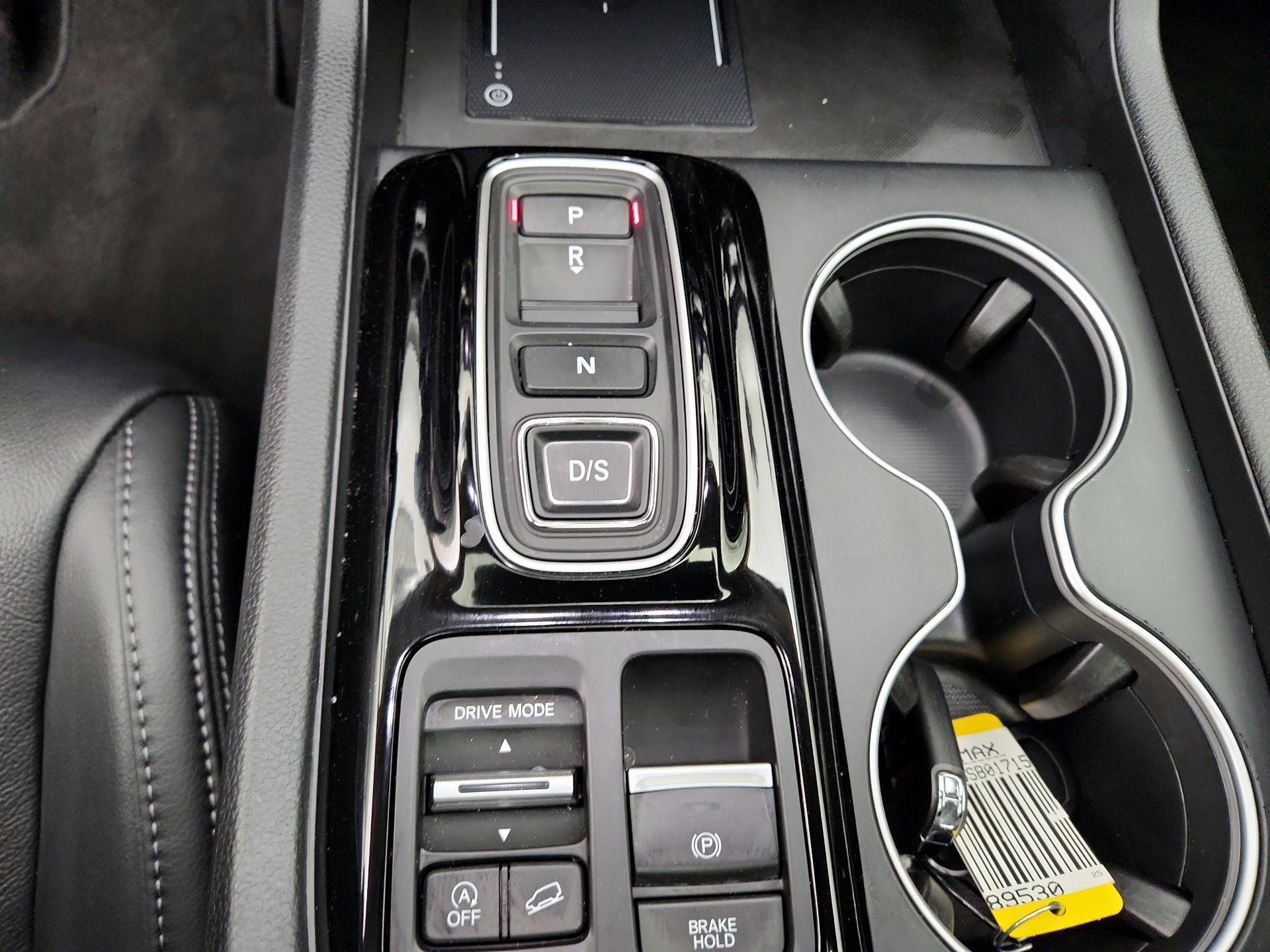 Thumbnail: 2025 Honda Pilot - 17