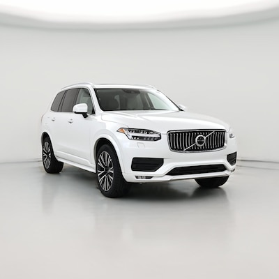 2022 Volvo XC90 T6 Momentum