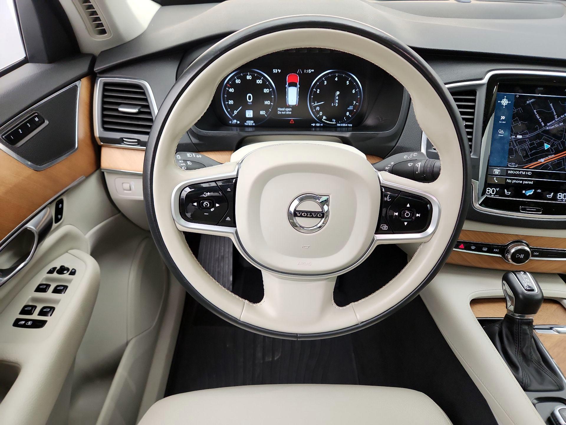 Thumbnail: 2022 Volvo XC90 - 10