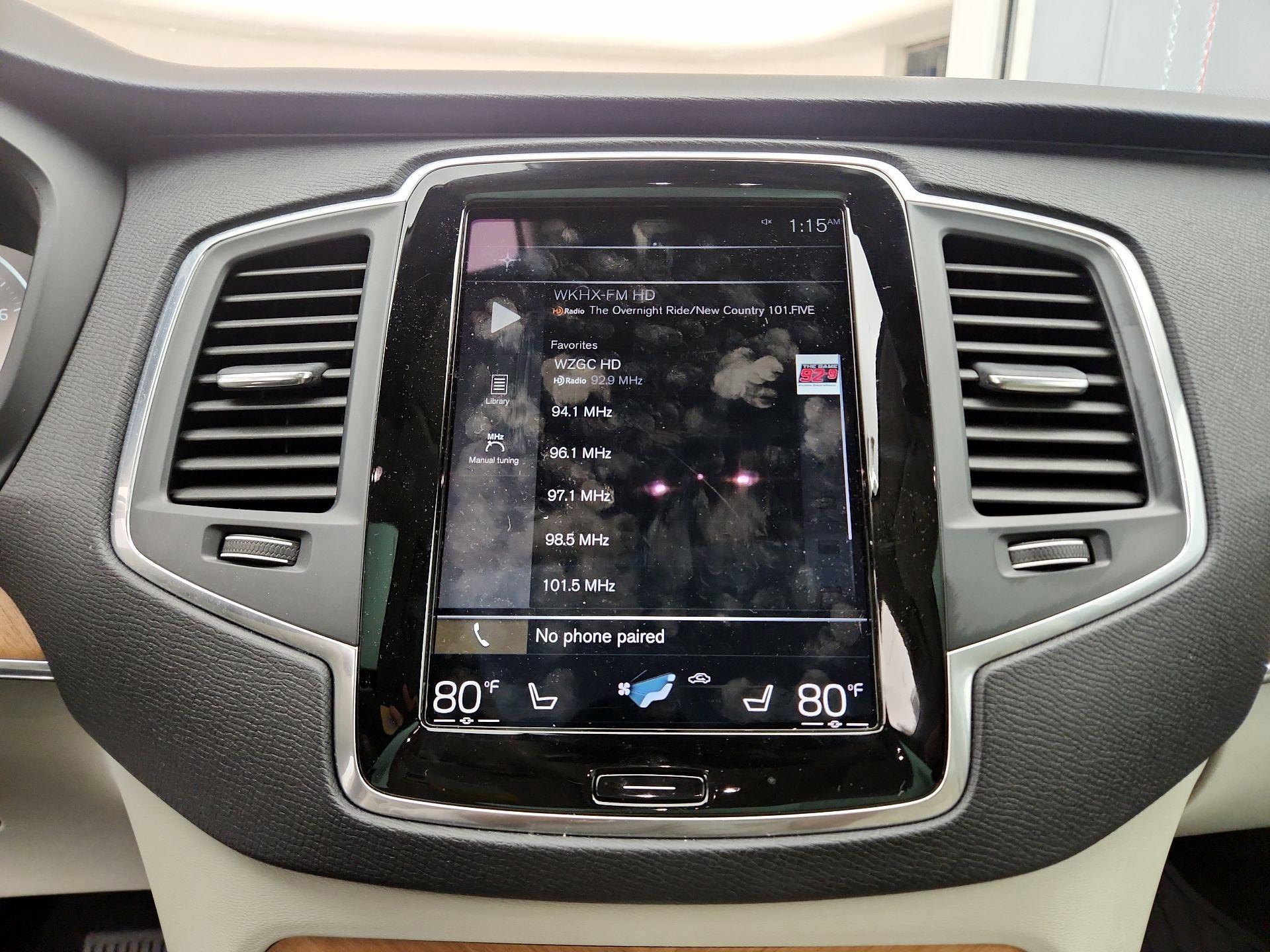 Thumbnail: 2022 Volvo XC90 - 16