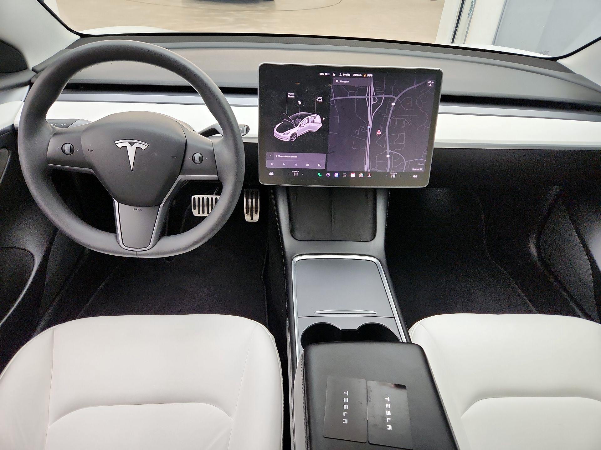 Thumbnail: 2021 Tesla Model 3 - 9