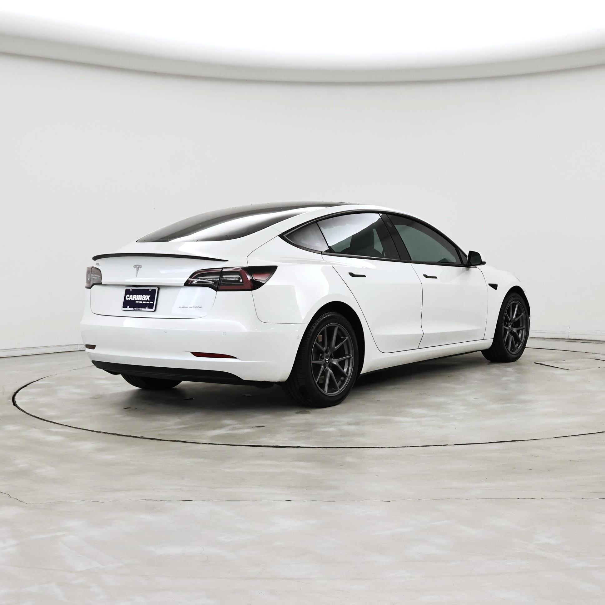 Thumbnail: 2021 Tesla Model 3 - 8