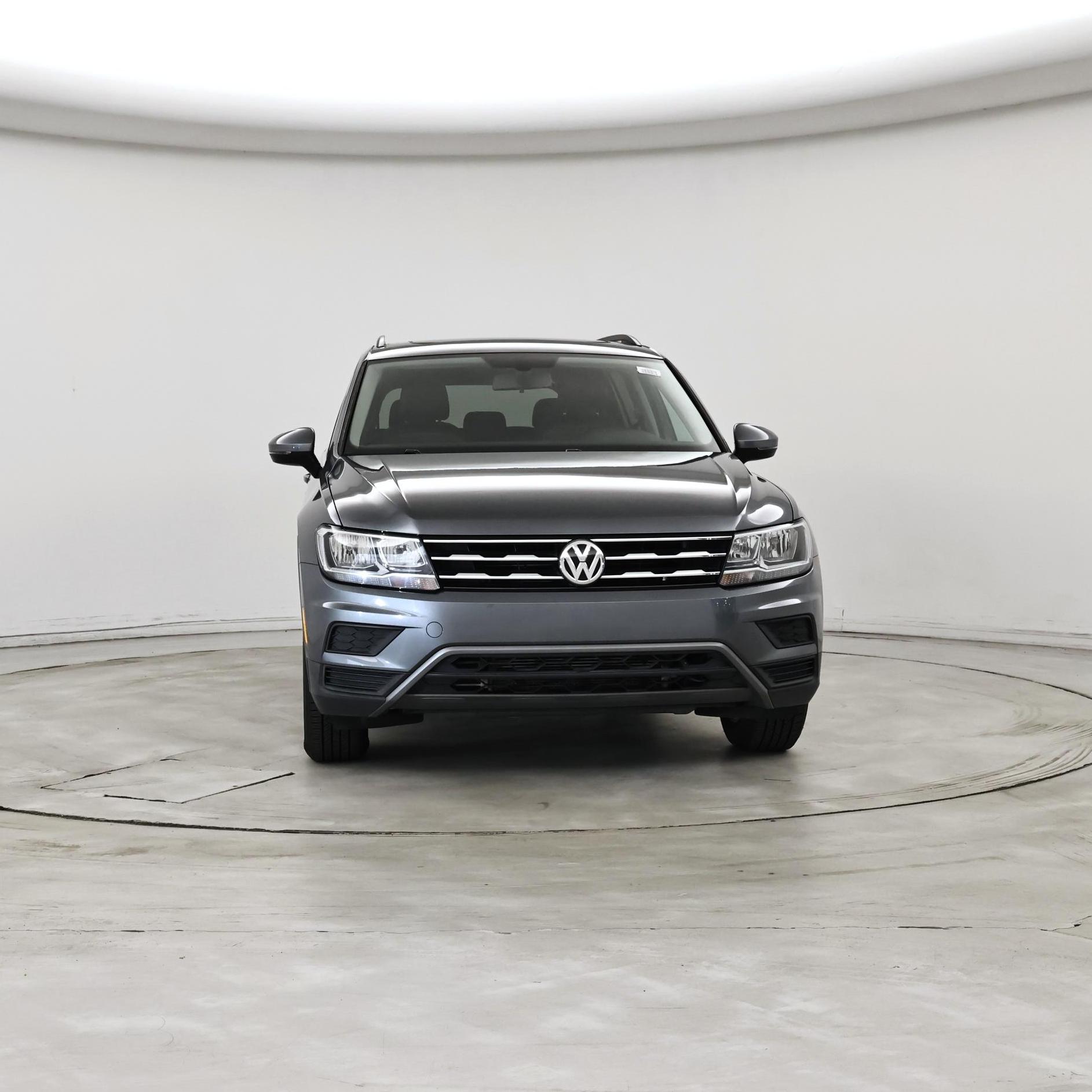 Thumbnail: 2018 Volkswagen Tiguan - 5