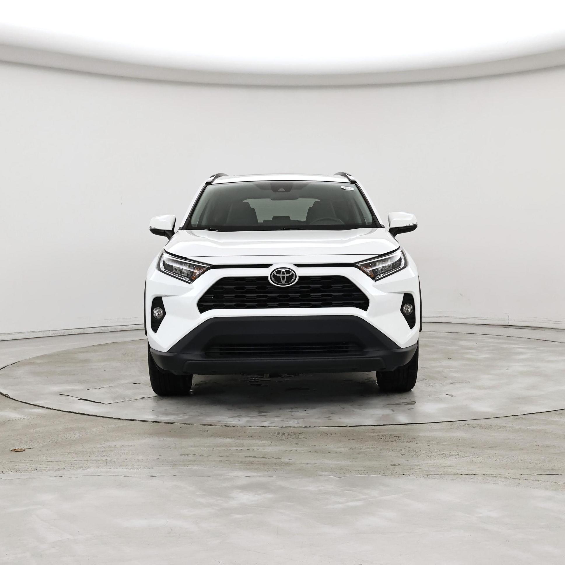Thumbnail: 2019 Toyota RAV4 - 5