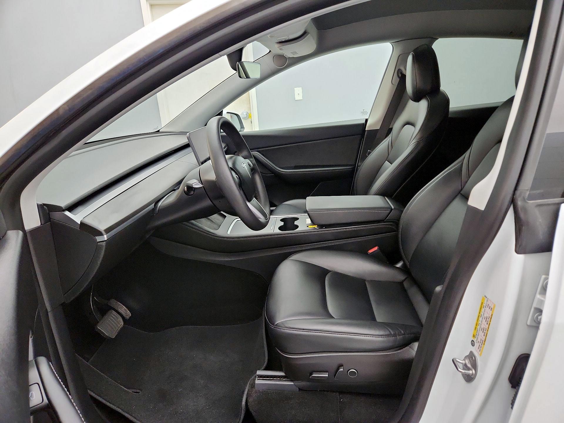 Thumbnail: 2021 Tesla Model Y - 11