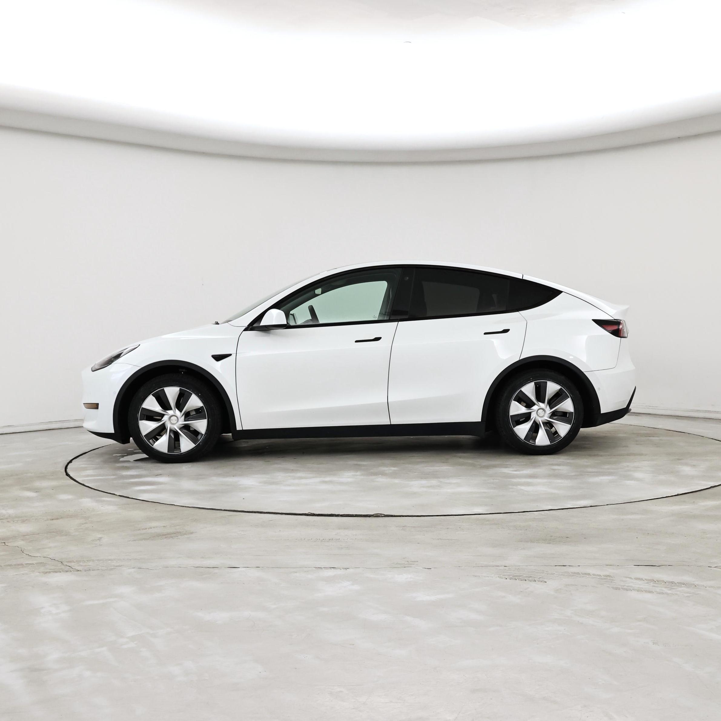 Thumbnail: 2021 Tesla Model Y - 3