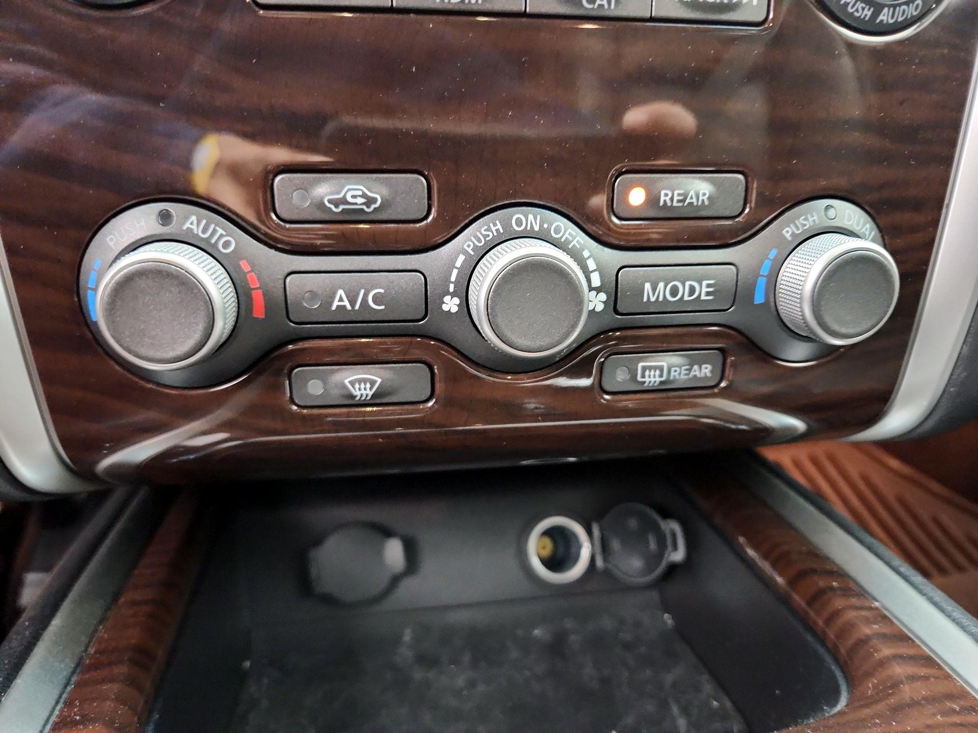 Thumbnail: 2016 Nissan Pathfinder - 16