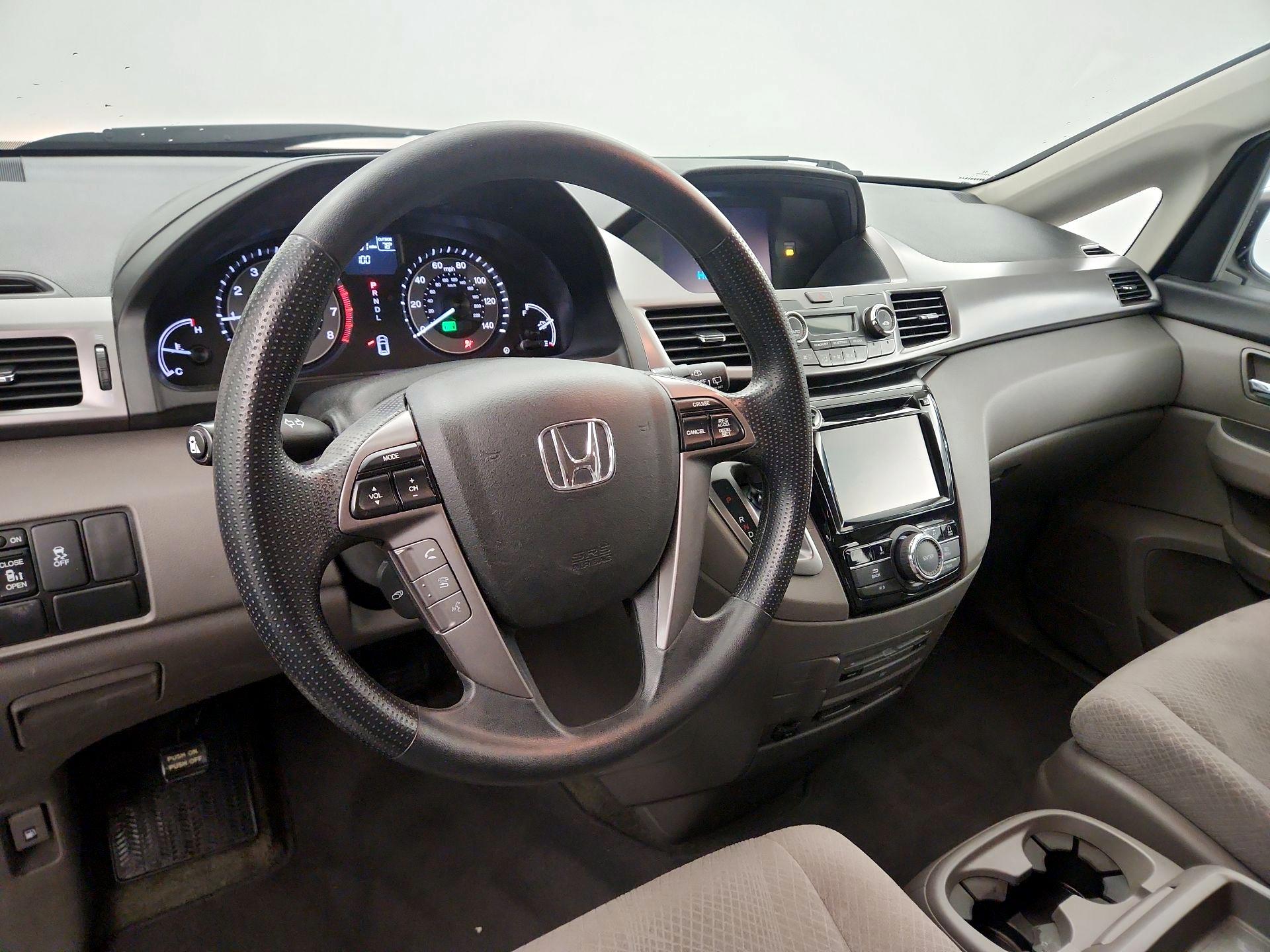 Thumbnail: 2016 Honda Odyssey - 9