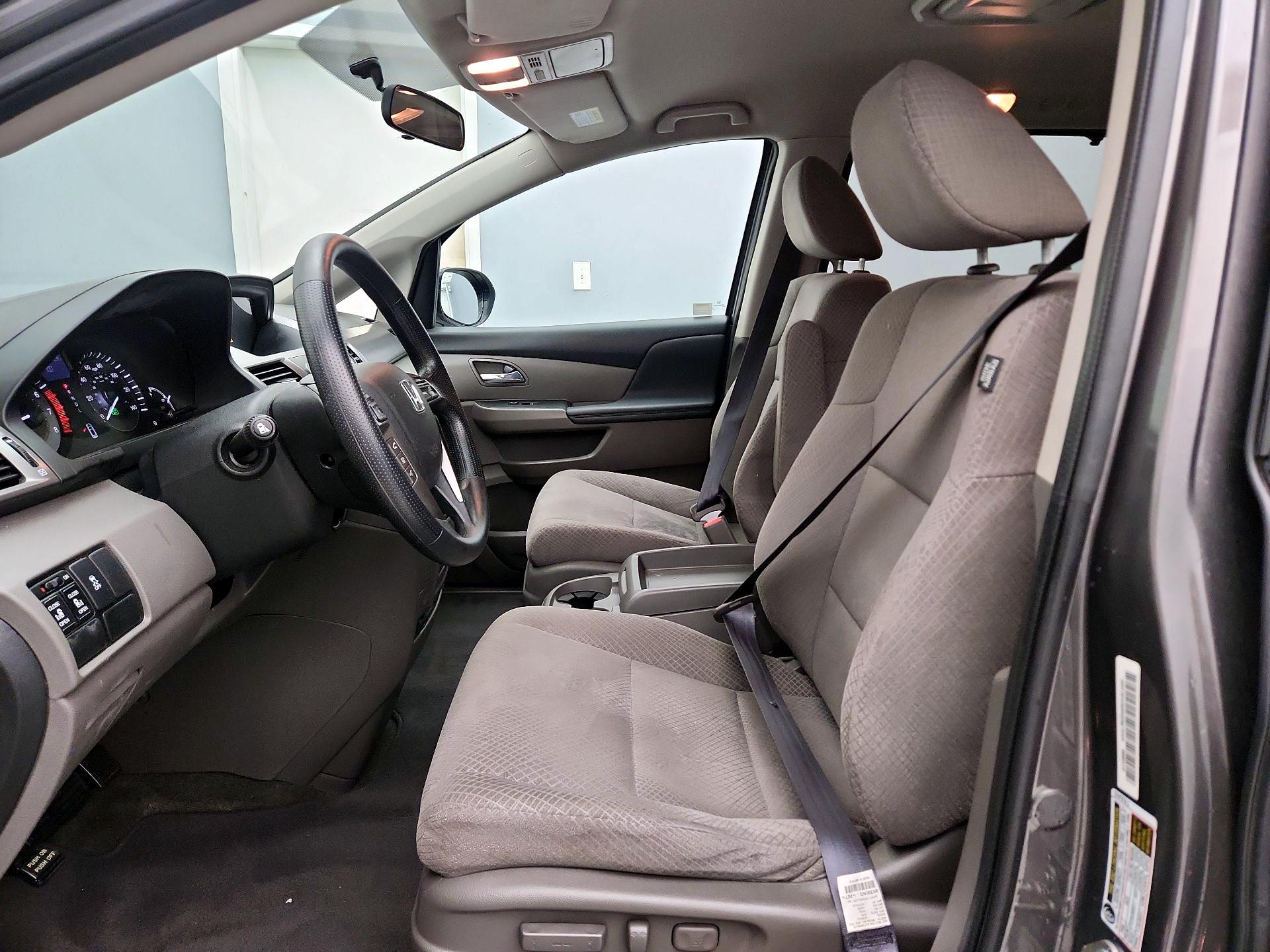 Thumbnail: 2016 Honda Odyssey - 11