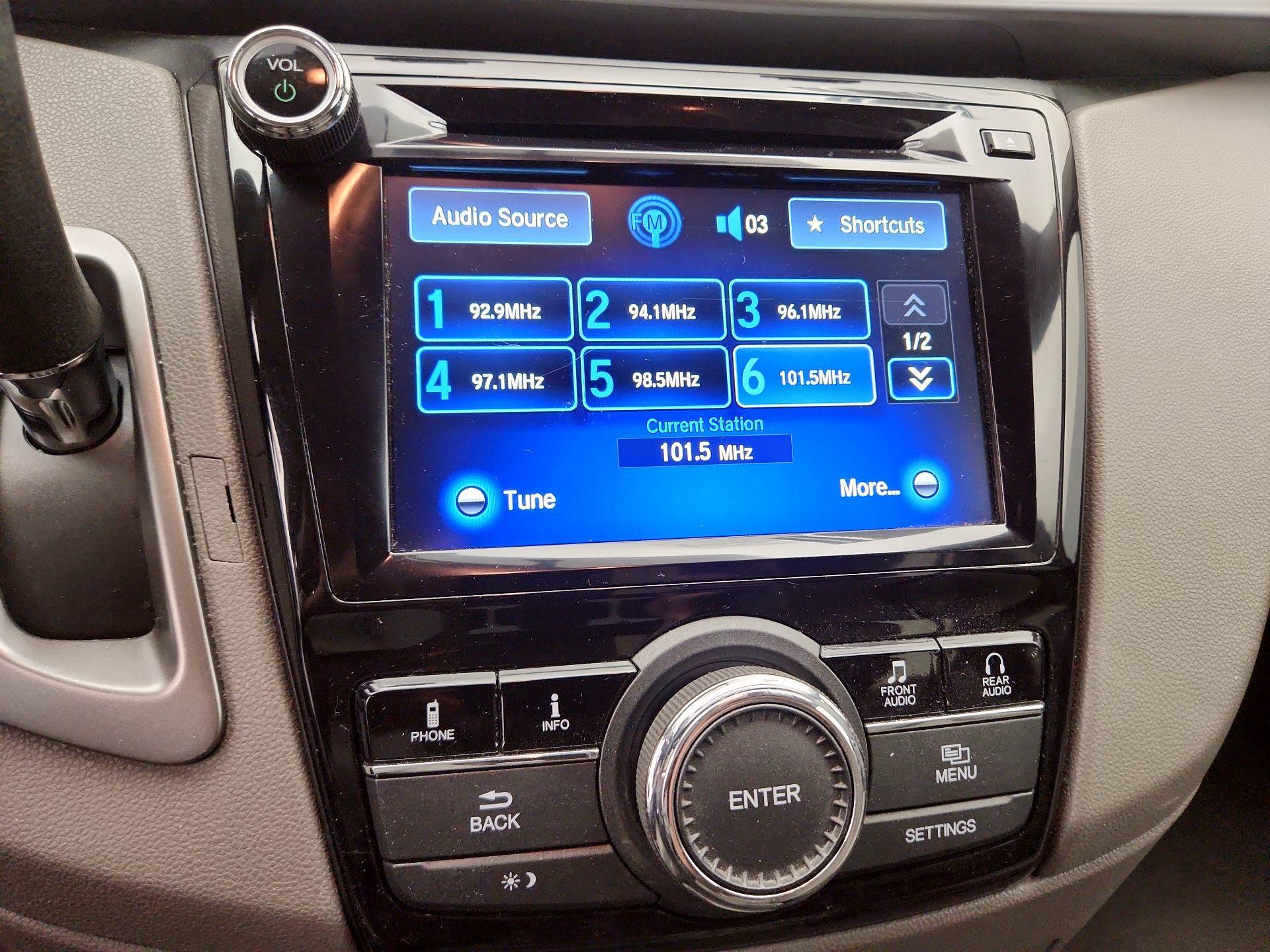 Thumbnail: 2016 Honda Odyssey - 15