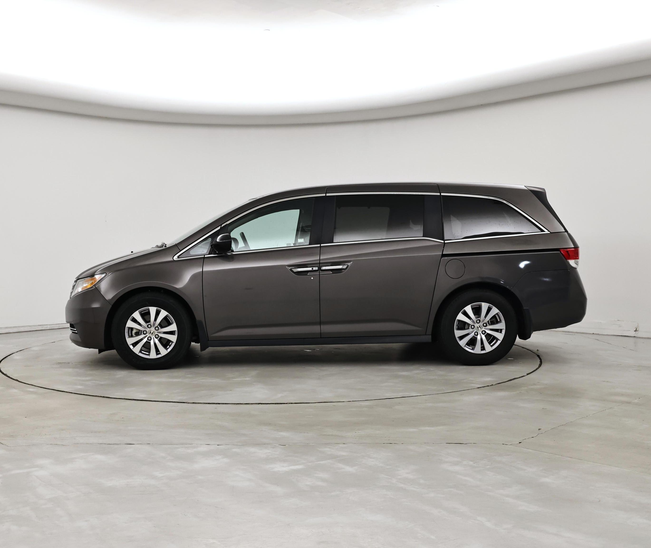 Thumbnail: 2016 Honda Odyssey - 3