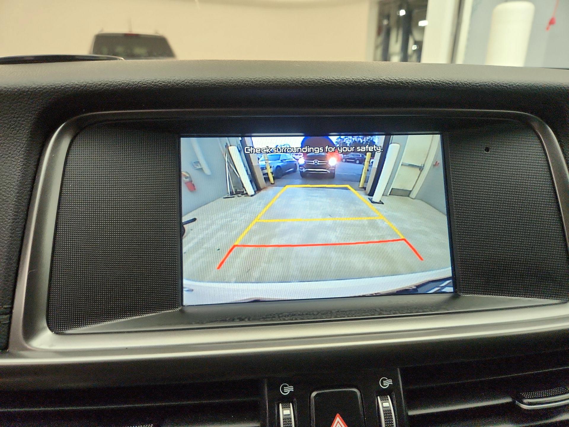 Thumbnail: 2018 Kia Optima - 14