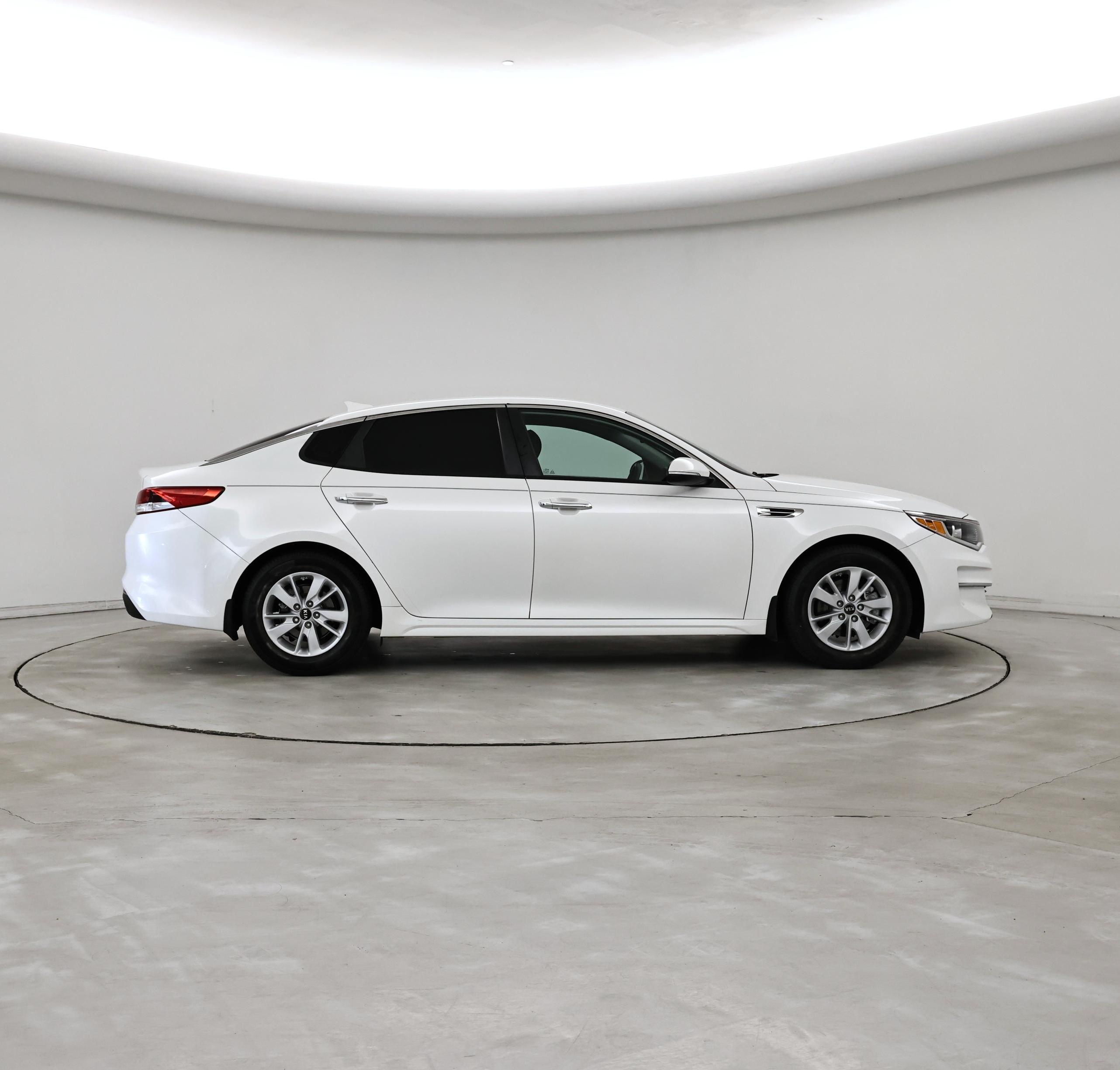 Thumbnail: 2018 Kia Optima - 7