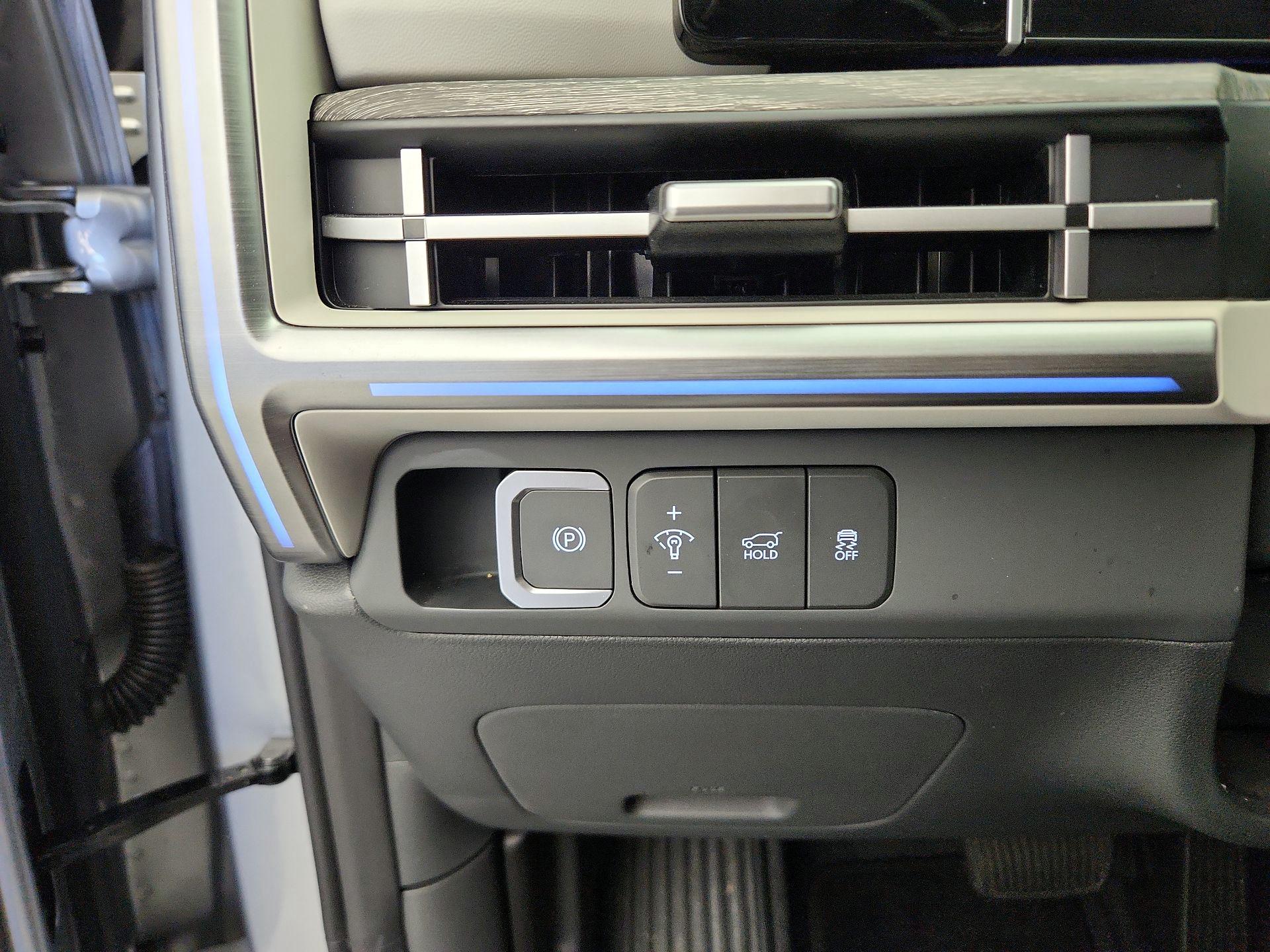 Thumbnail: 2024 Hyundai Santa Fe - 13