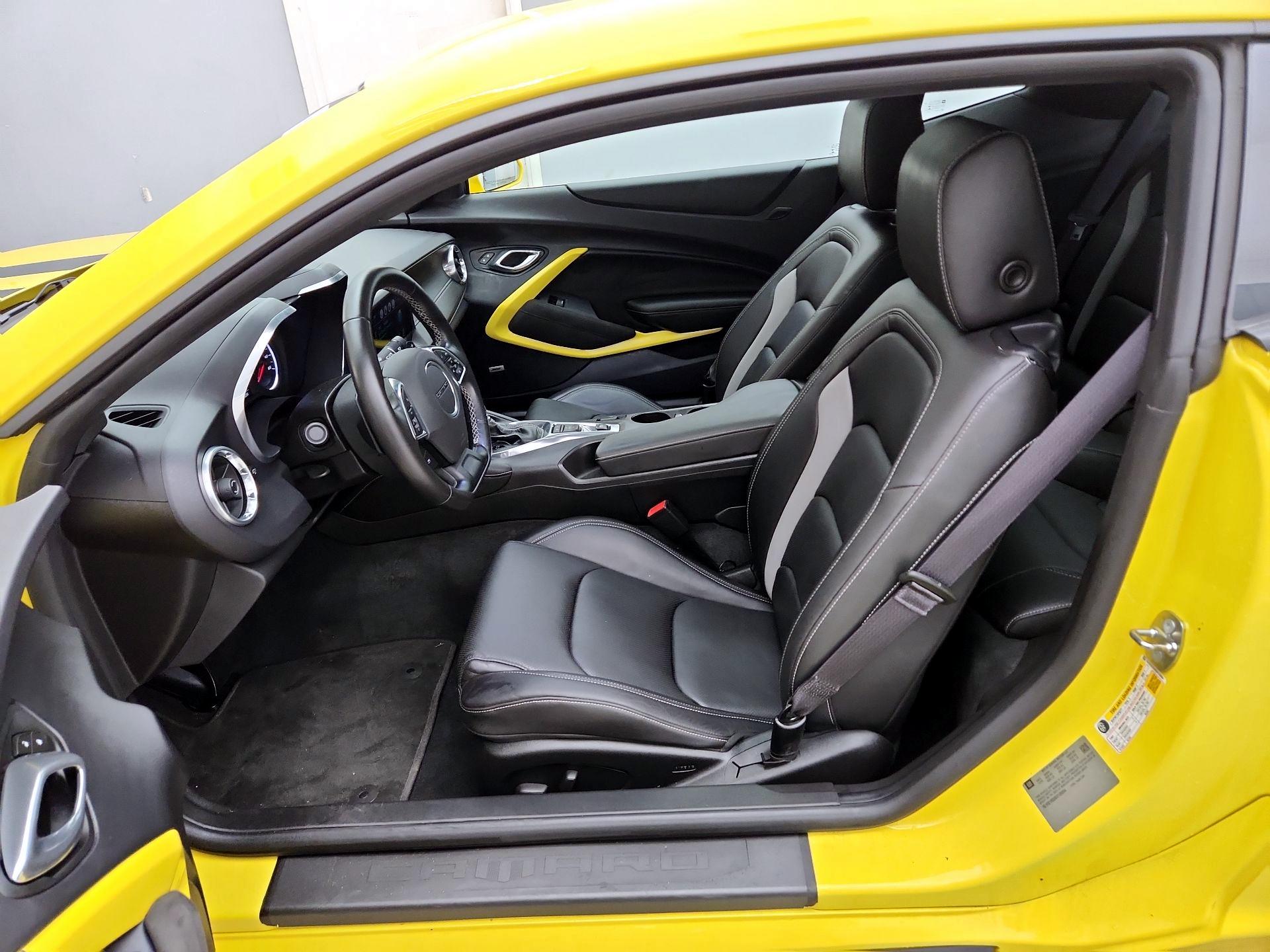 Thumbnail: 2016 Chevrolet Camaro - 11