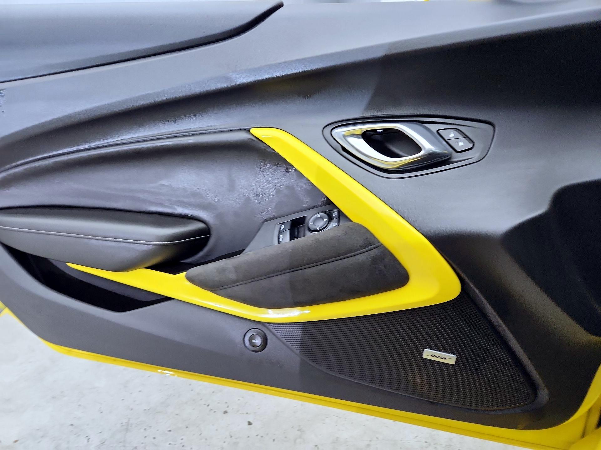 Thumbnail: 2016 Chevrolet Camaro - 12