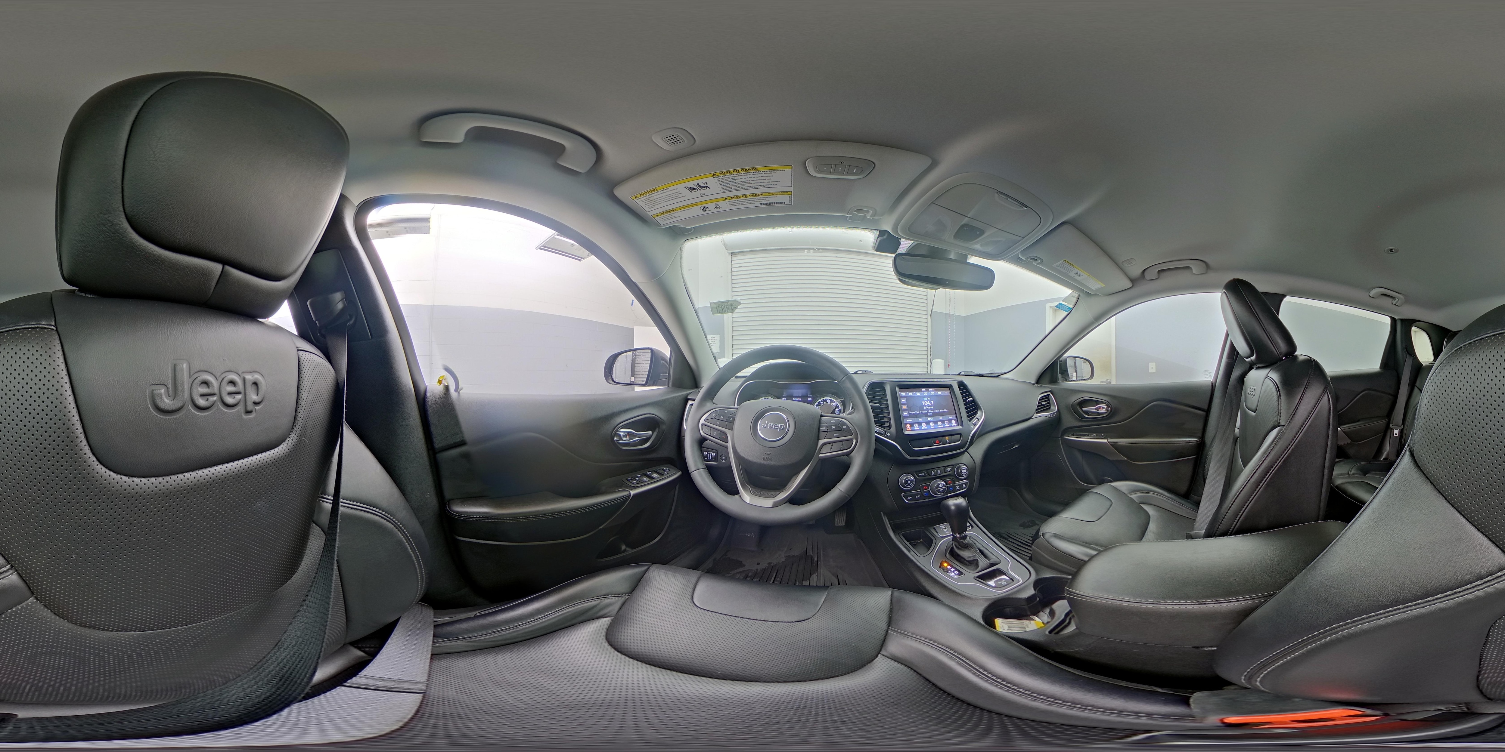 2022 Jeep Cherokee Latitude Lux - Photo 26