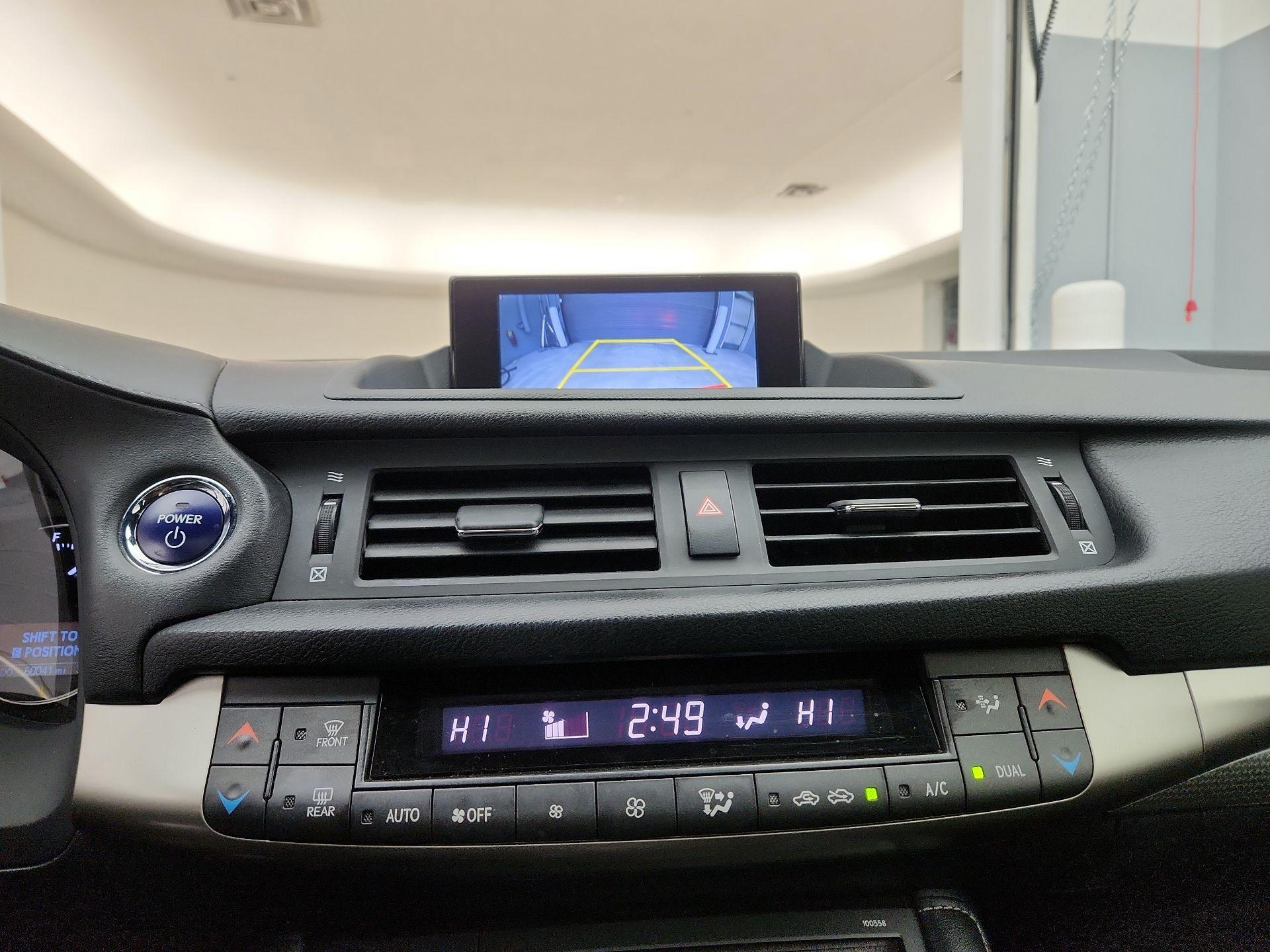 Thumbnail: 2015 Lexus CT - 15