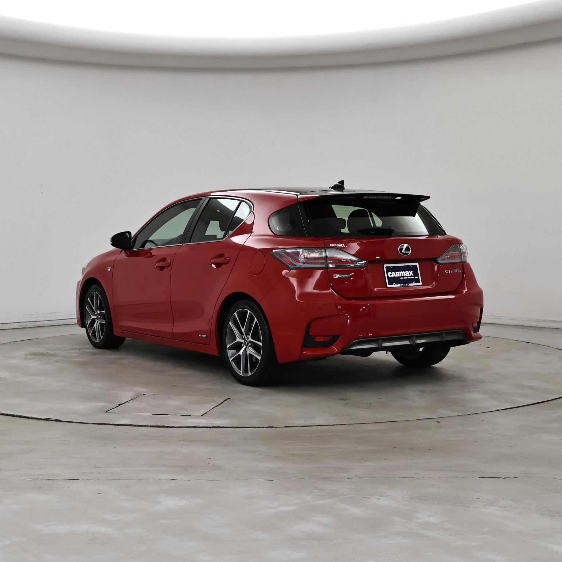 Thumbnail: 2015 Lexus CT - 2